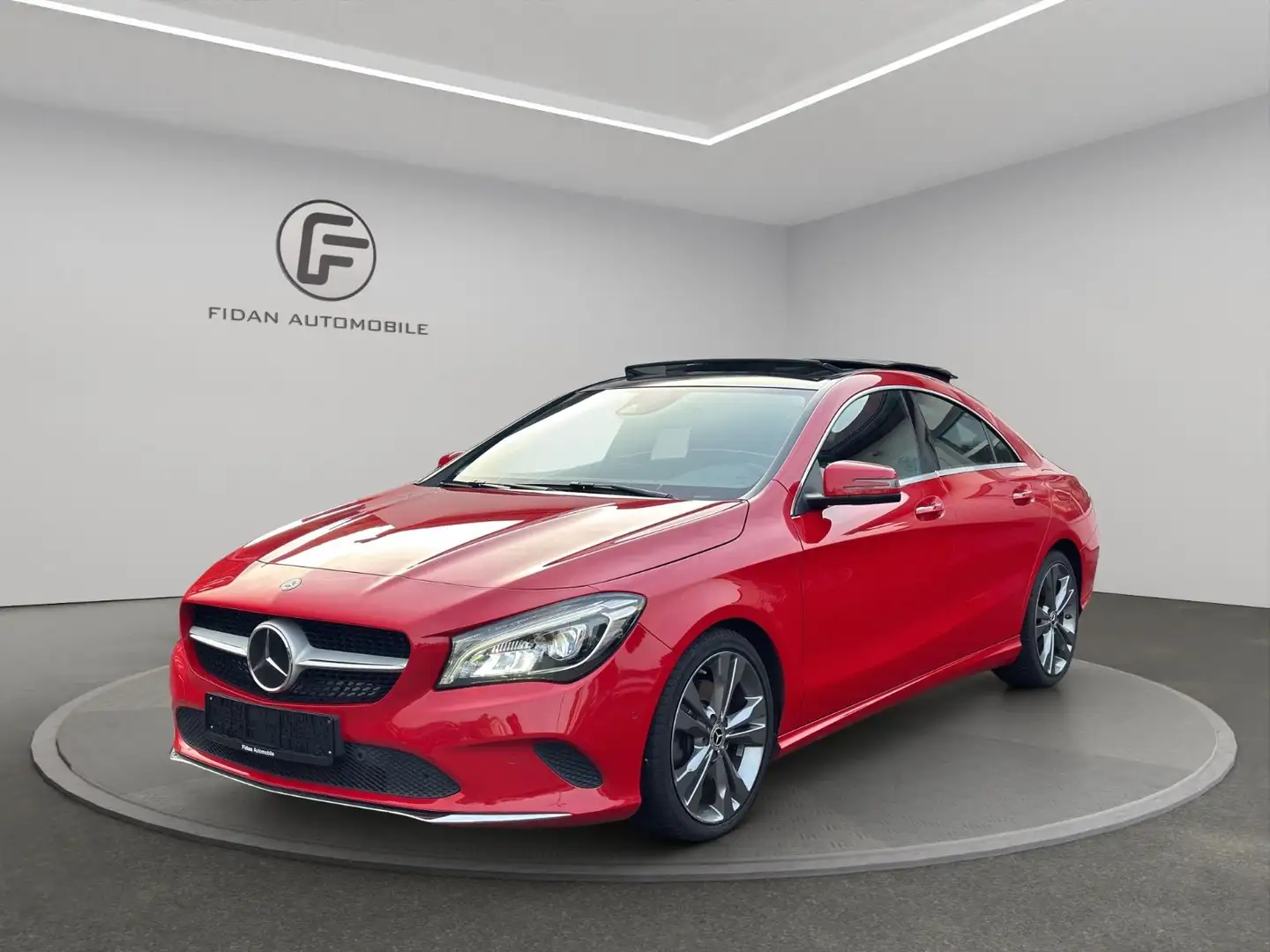 Mercedes-Benz CLA 250 Urban*Pano*Distro*Kamera*StandHei*Keyles Rot - 1