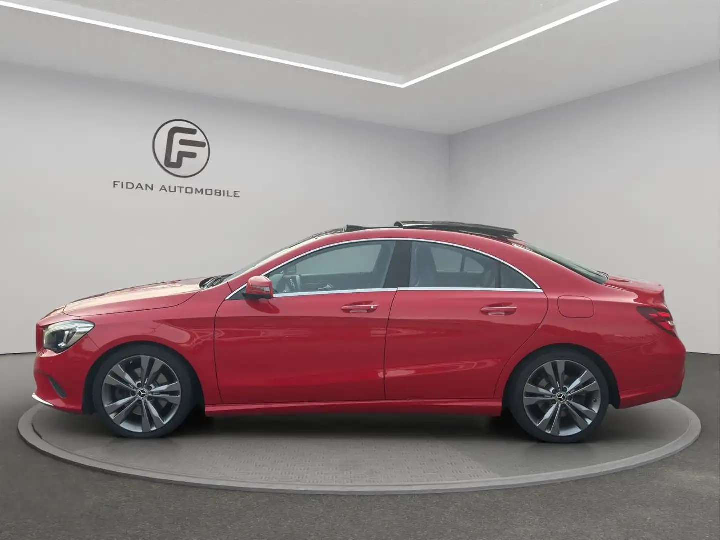 Mercedes-Benz CLA 250 Urban*Pano*Distro*Kamera*StandHei*Keyles Rot - 2