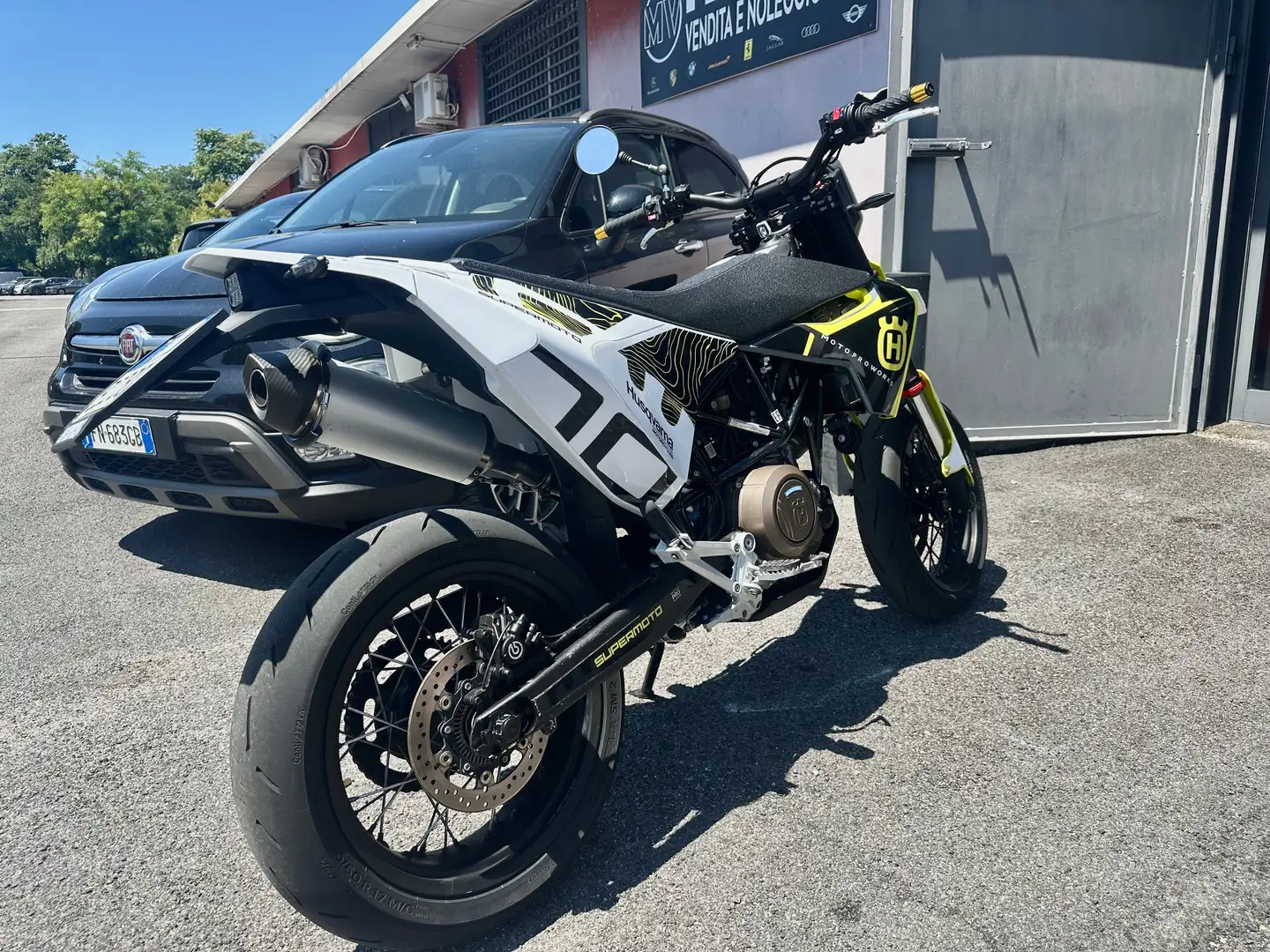 Husqvarna 701 Supermoto NO LIMITATORE TERMINALE ARROW Bianco - 2