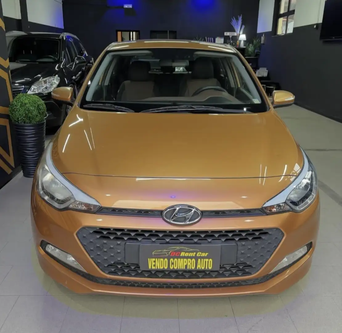 Hyundai i20 5p 1.2 Comfort Gpl - 1