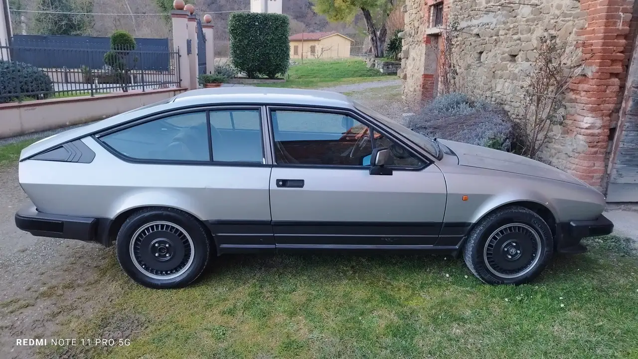 Alfa Romeo GTV 2.0, foto 4