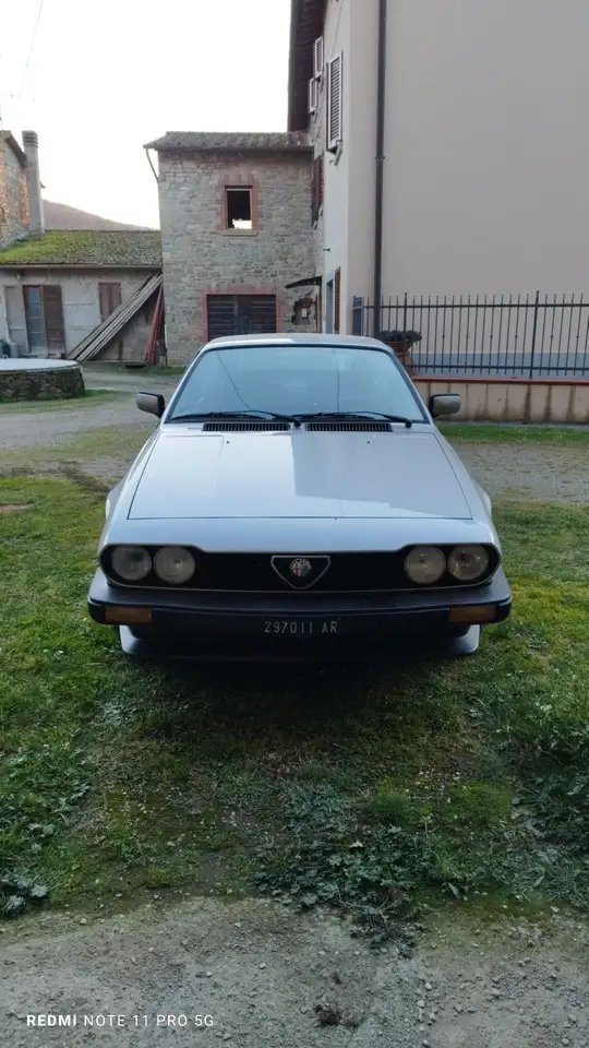 Alfa Romeo GTV 2.0, foto 2