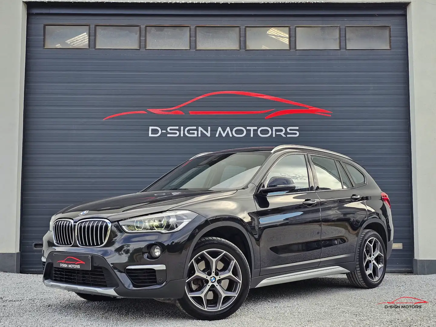 BMW X1 2.0iAS sDrive20 AUT (192ch) 2019 60.538km GARANTIE Noir - 1