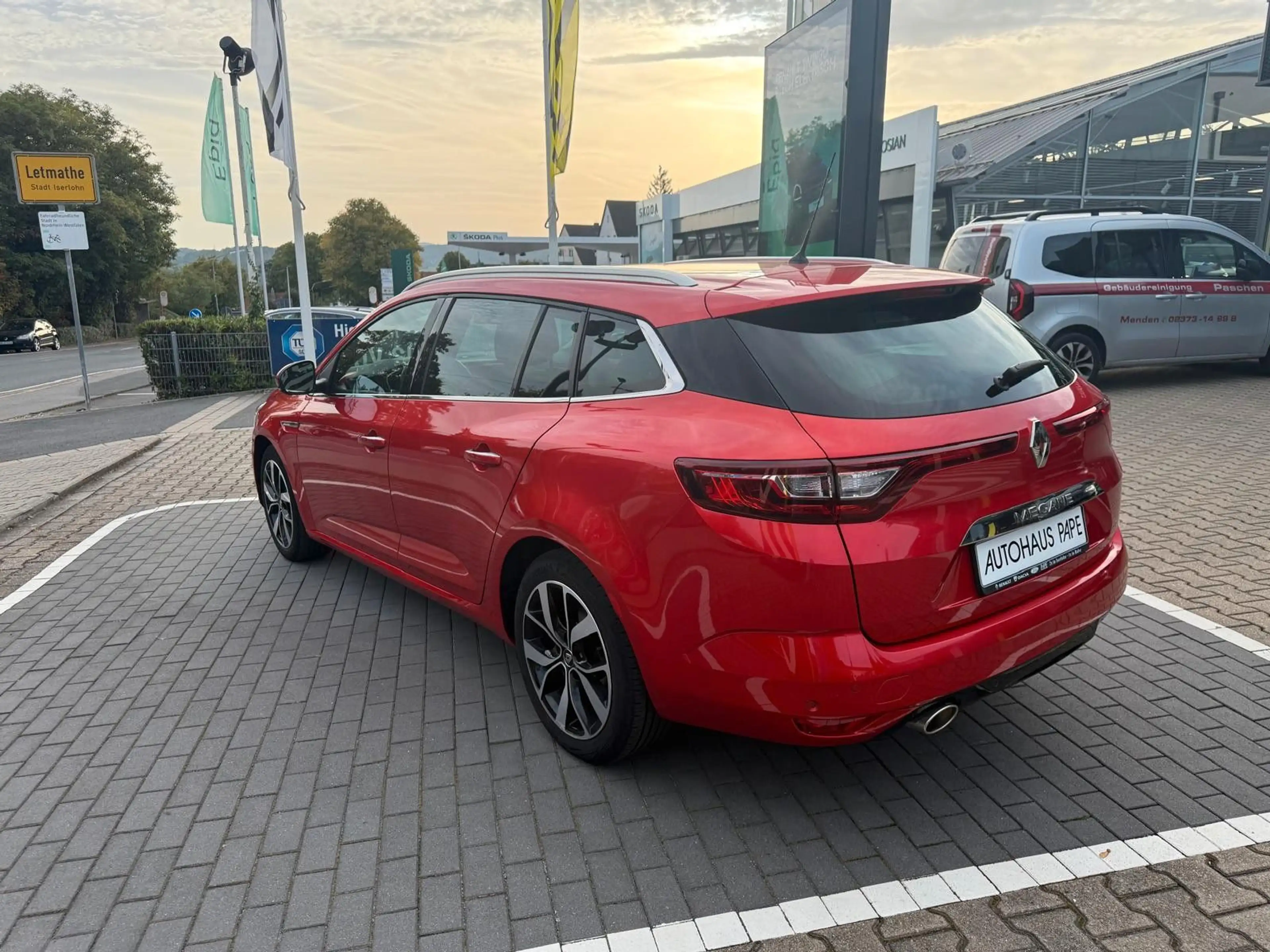 Renault Megane IV Grandtour BOSE-Edition — photo 8