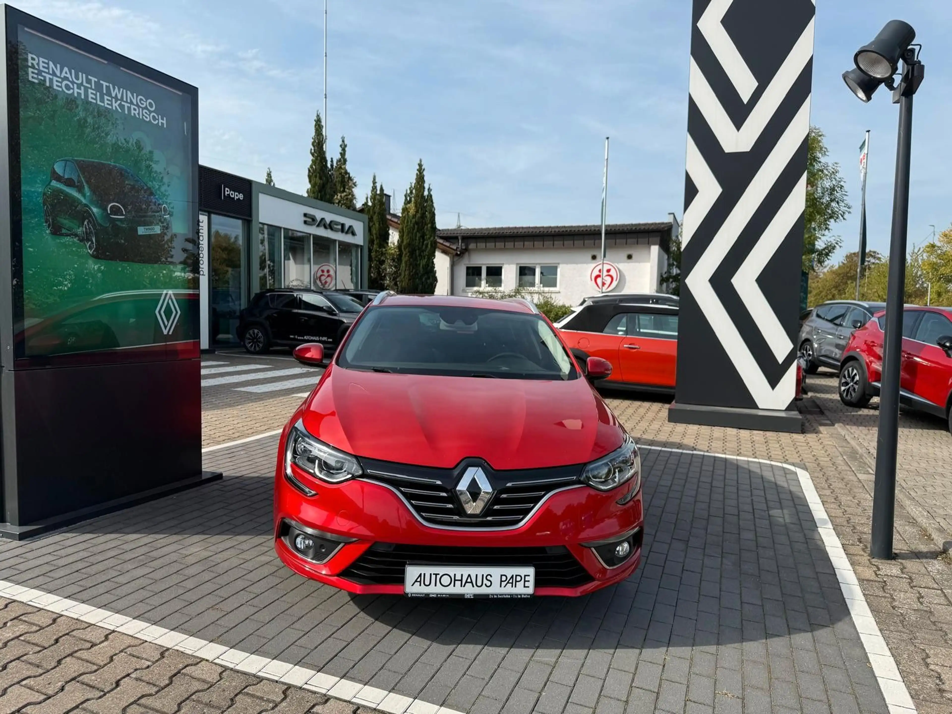 Renault Megane IV Grandtour BOSE-Edition — photo 2