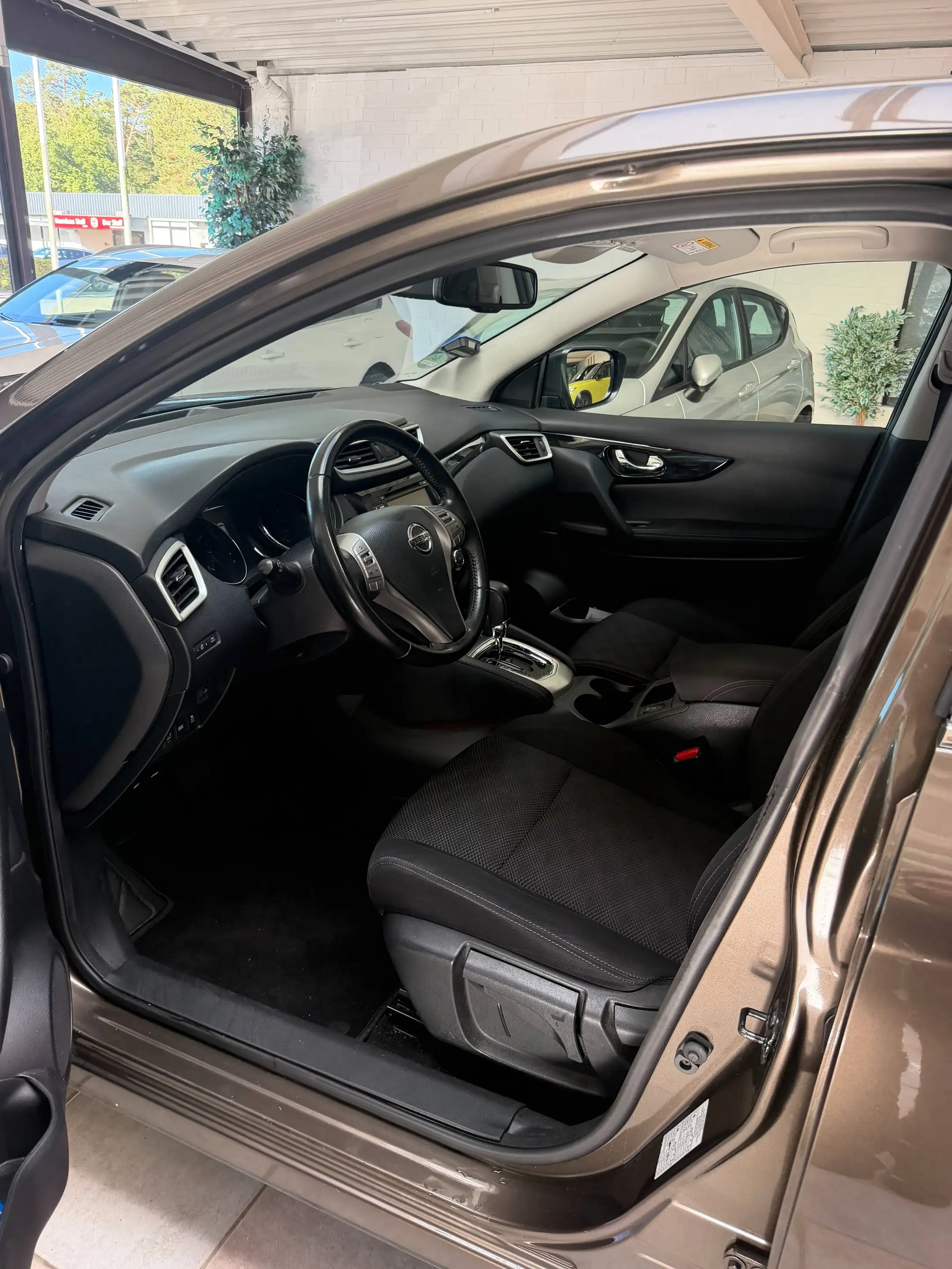 Nissan Qashqai Qashqai 1.2 DIG-T N-Connecta — photo 8