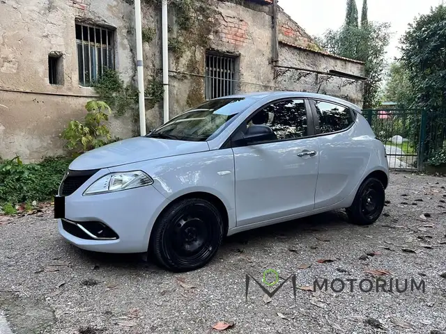 Lancia Ypsilon Ypsilon 1.2 Silver ecochic Gpl 69cv