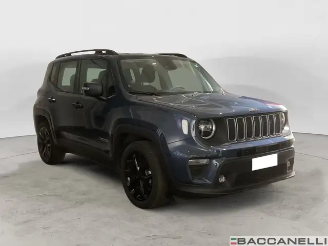 Jeep Renegade view 5