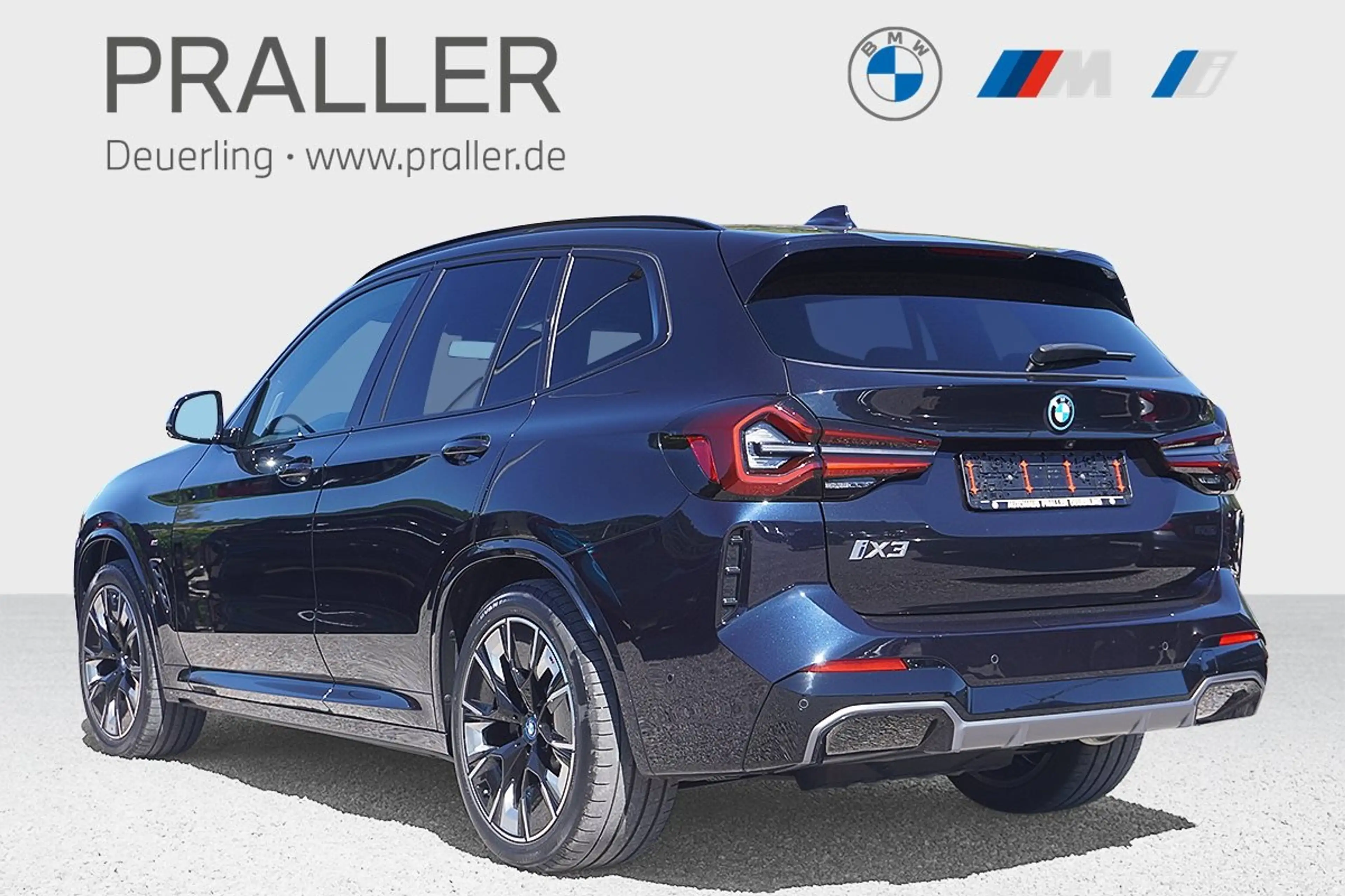 BMW iX3 M Sport — photo 4