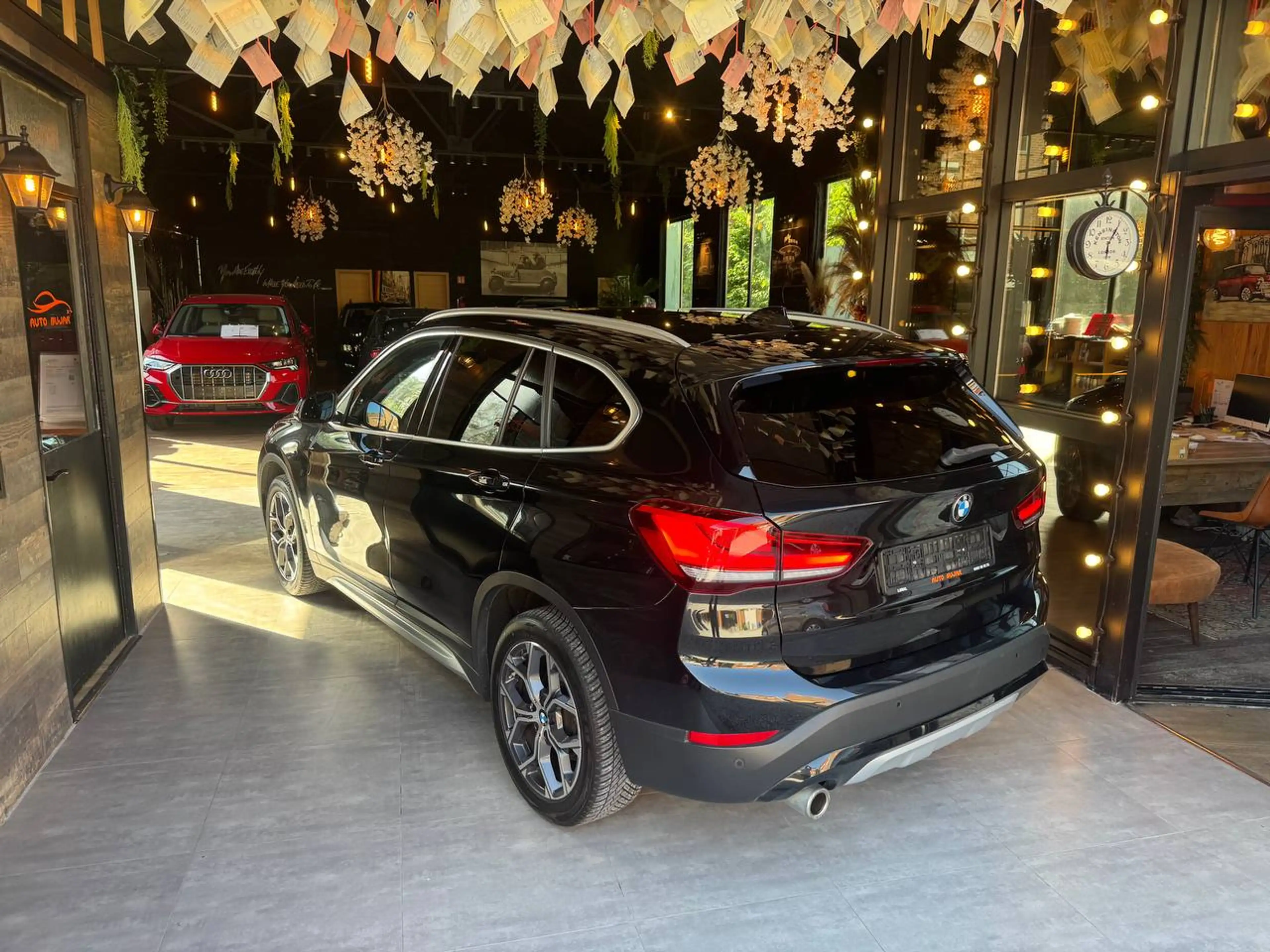 BMW X1 X1 1.5iA sDrive18 **CARPLAY+CAMERA+SIEGES CH+CUIR** — photo 9