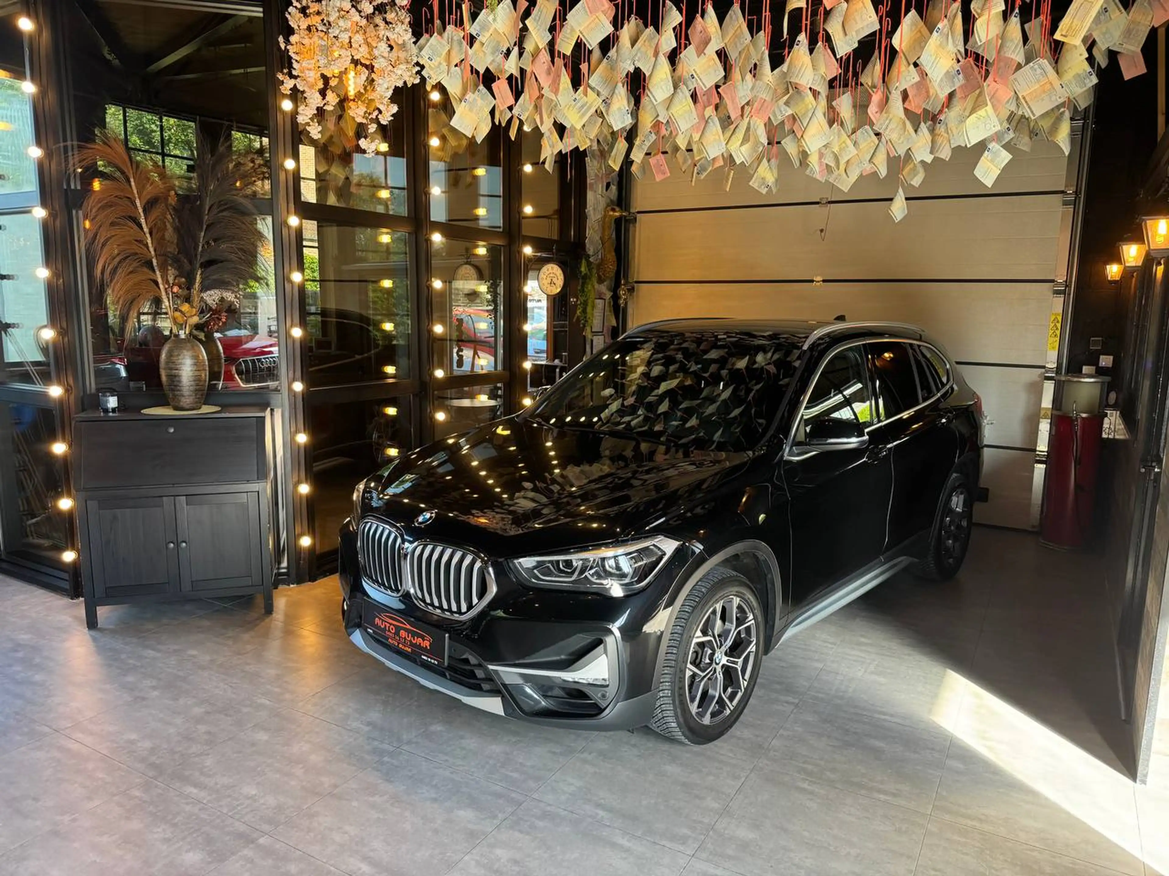 BMW X1 X1 1.5iA sDrive18 **CARPLAY+CAMERA+SIEGES CH+CUIR** — photo 2