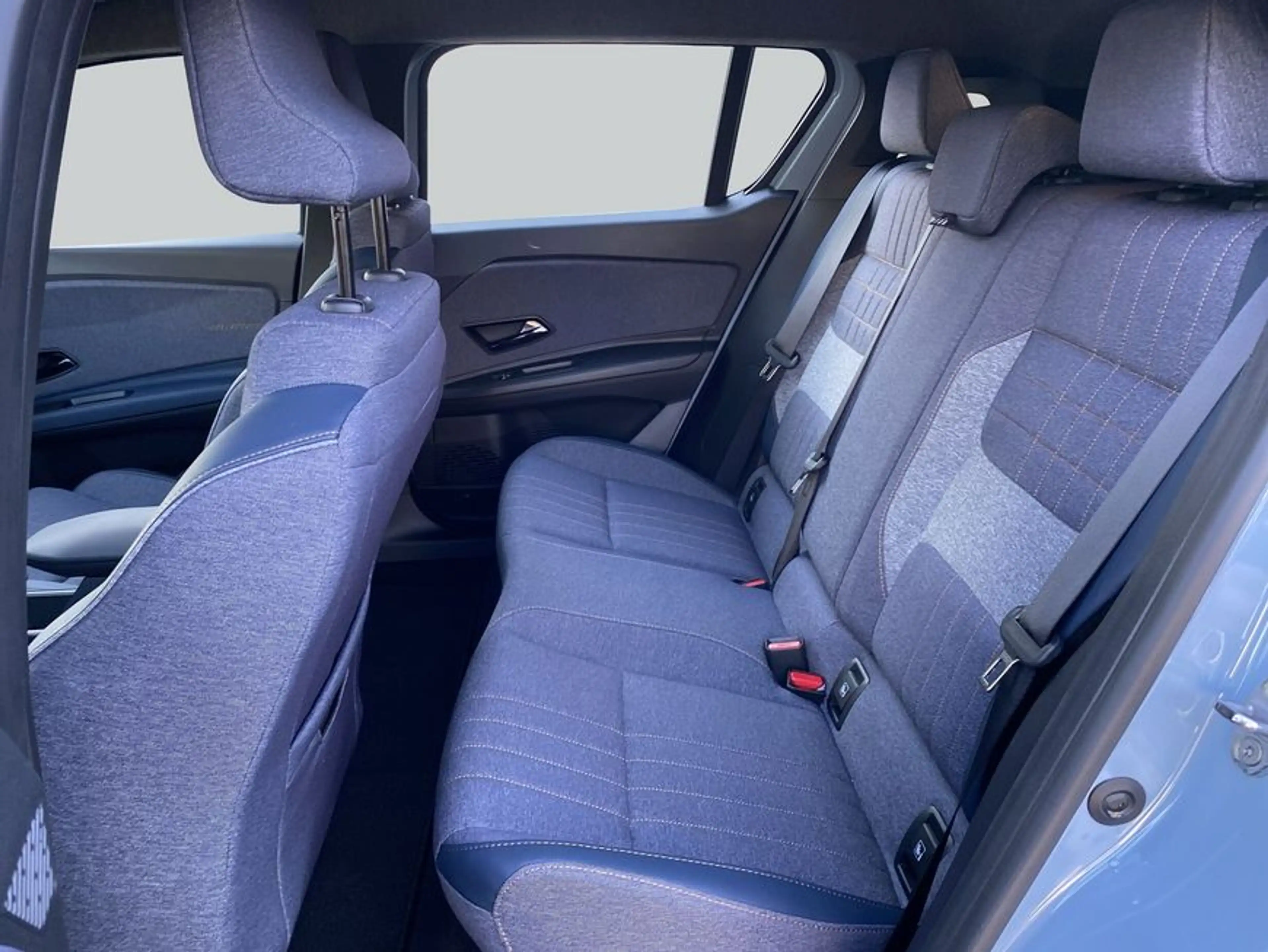 Renault R 4 E-Tech Techno 150 Comfort Range 110 kW, 5-türi — photo 11