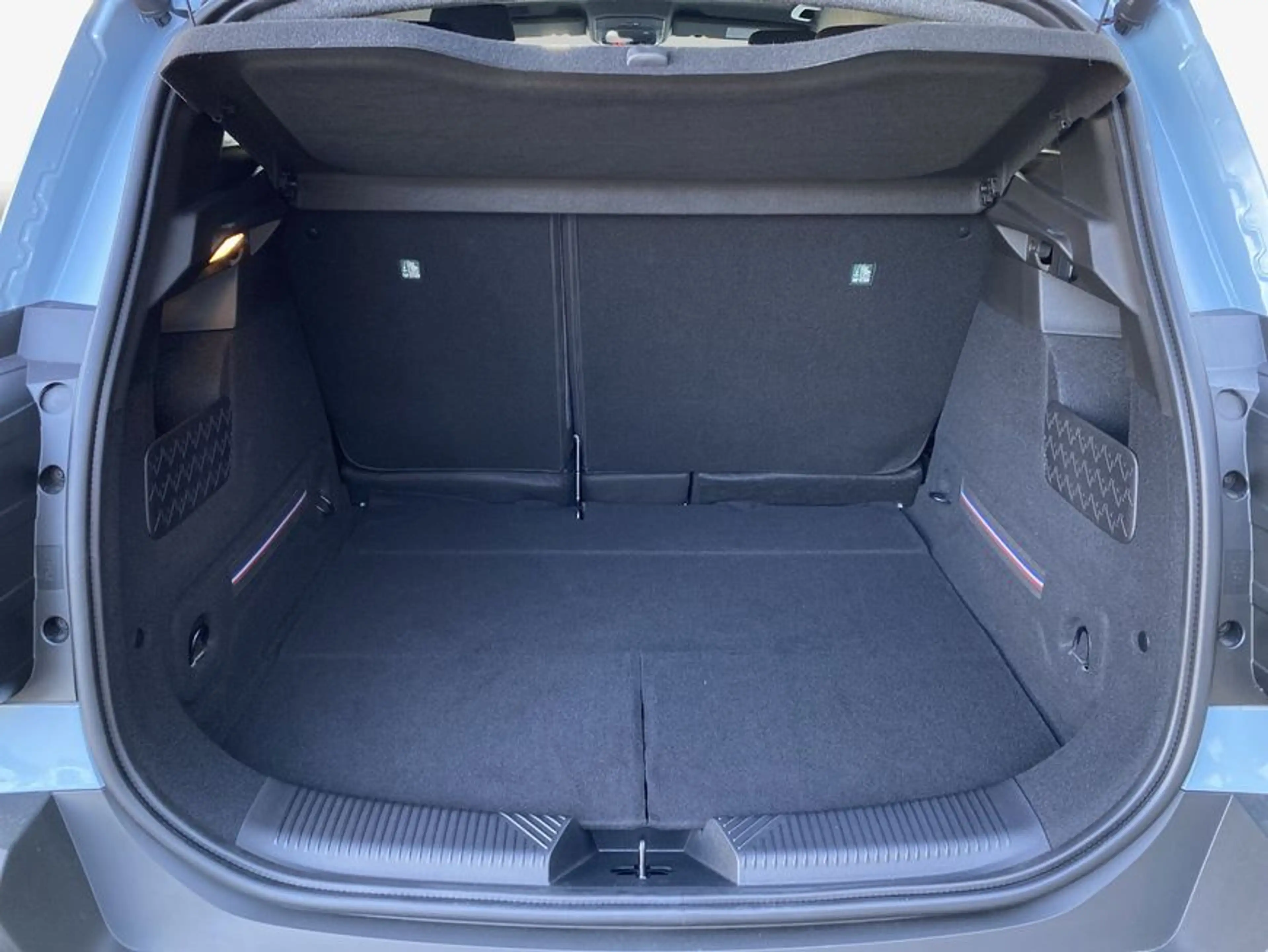 Renault R 4 E-Tech Techno 150 Comfort Range 110 kW, 5-türi — photo 9