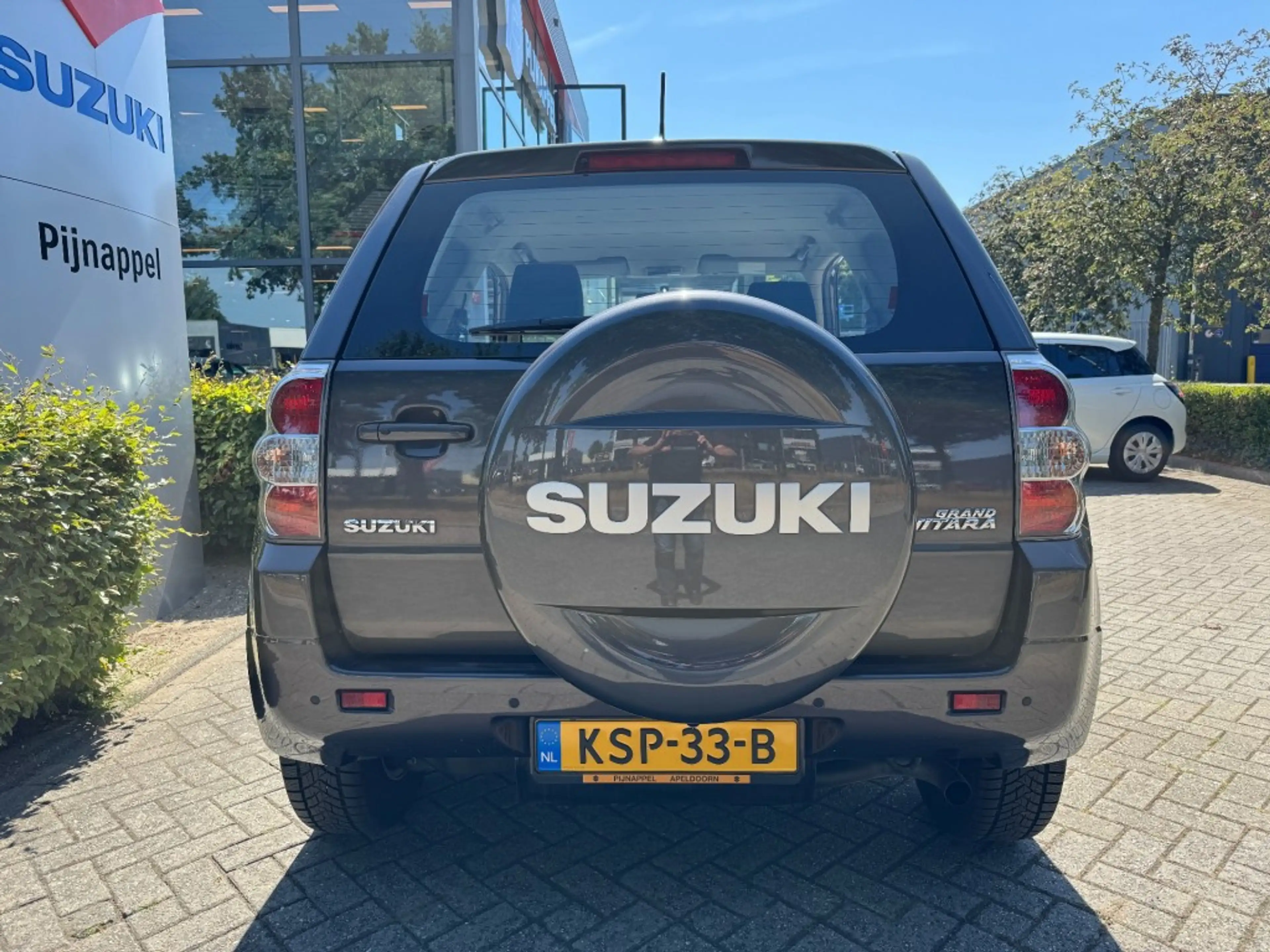 Suzuki Grand Vitara 2.4 Exclusive 3-deurs AUTOMAAT 4x4 — photo 7