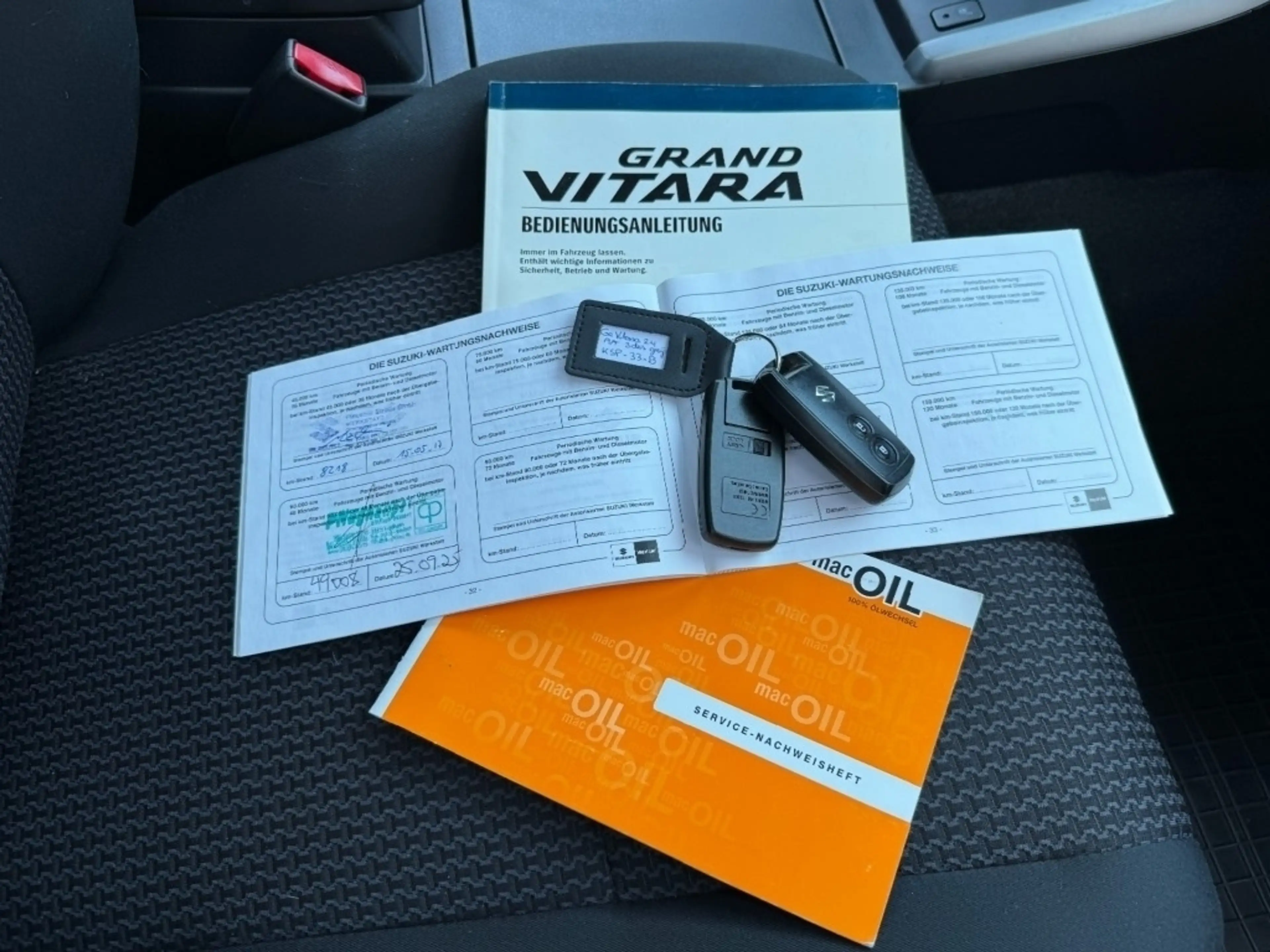 Suzuki Grand Vitara 2.4 Exclusive 3-deurs AUTOMAAT 4x4 — photo 23