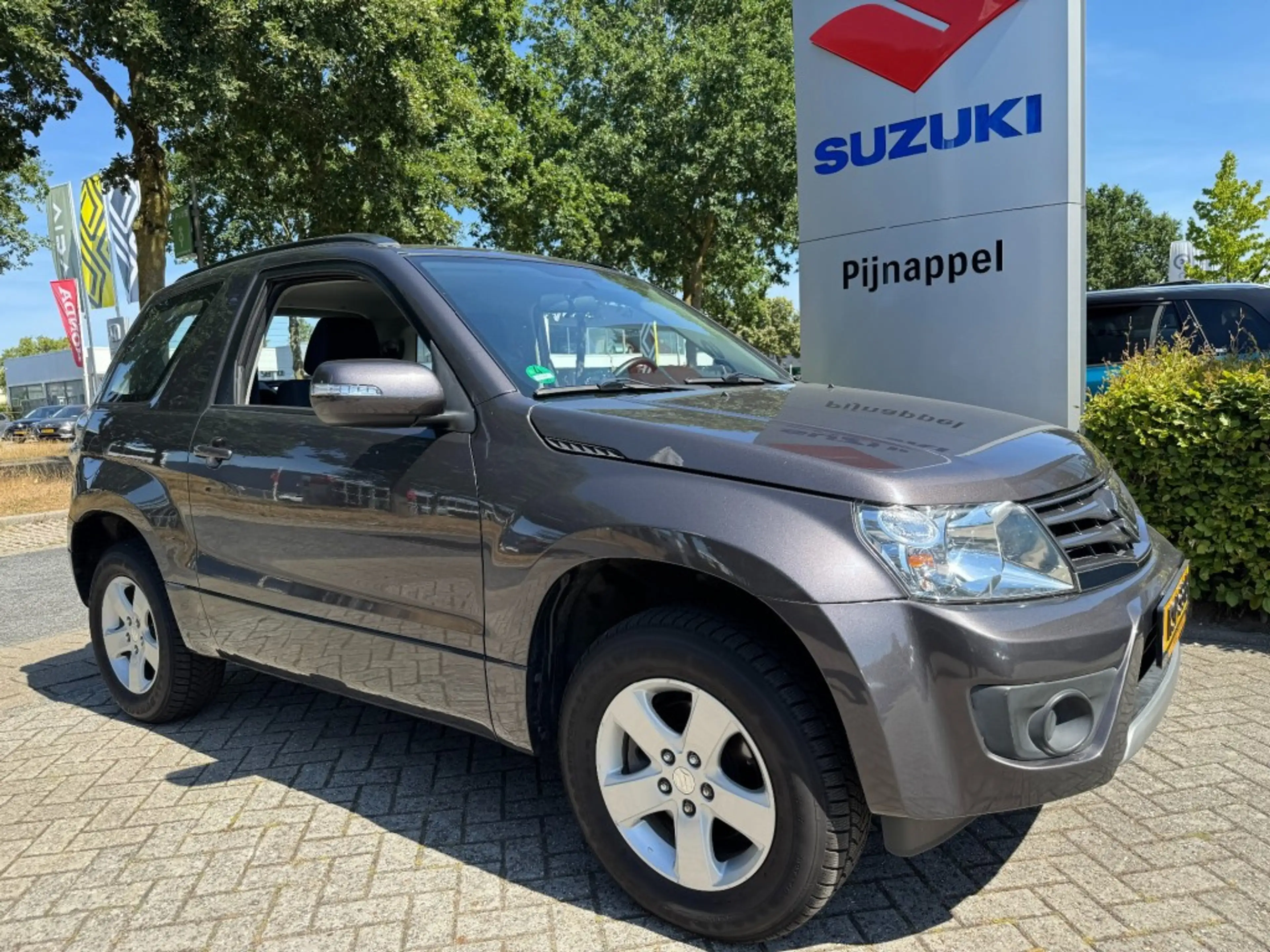 Suzuki Grand Vitara 2.4 Exclusive 3-deurs AUTOMAAT 4x4 — photo 10