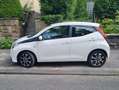 Toyota Aygo Aygo x-play Team Deutschland Weiß - thumbnail 1