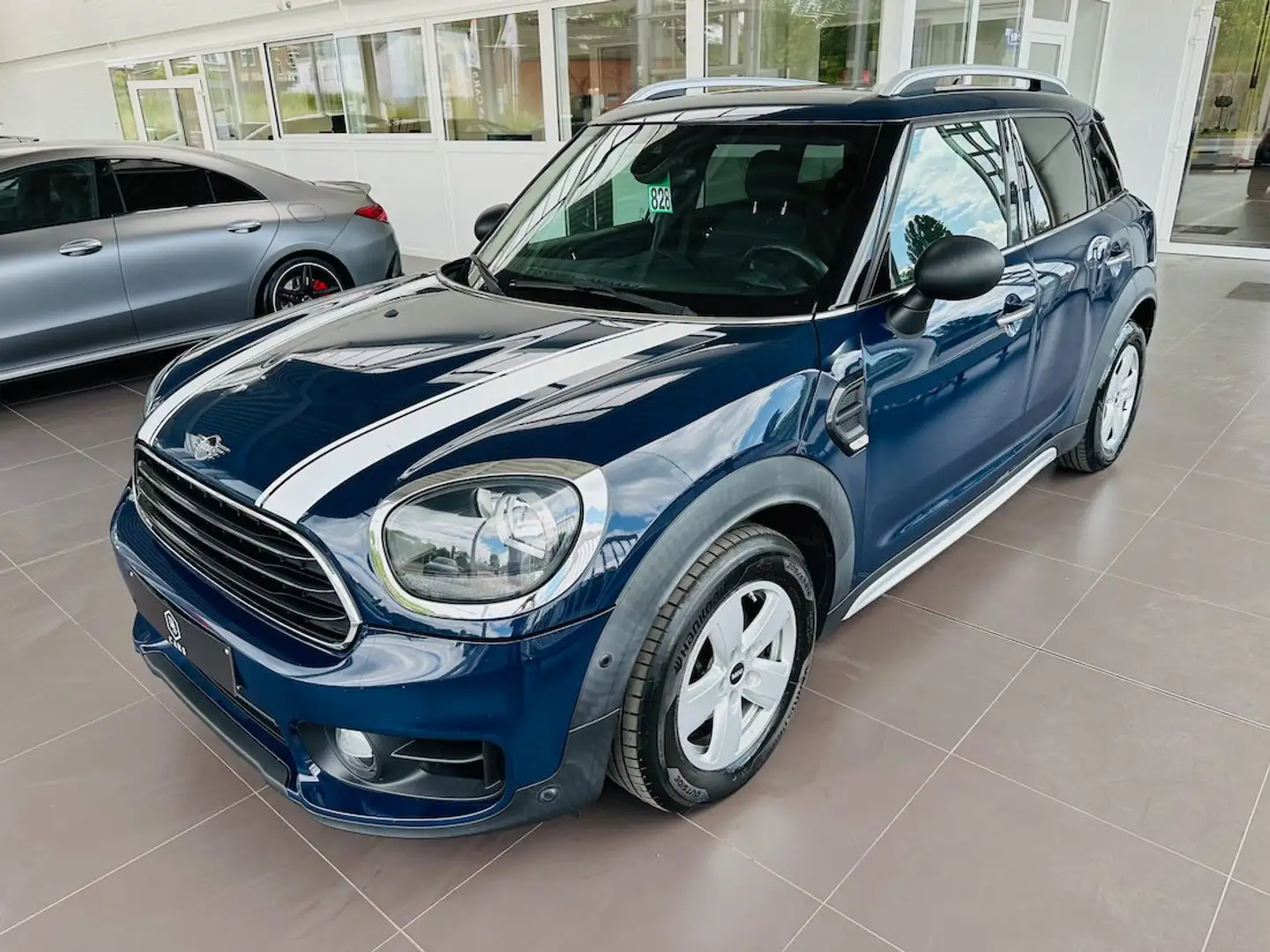 MINI One Countryman 1.5iA *** GARANTIE + CUIR + GPS *** Modrá - 2