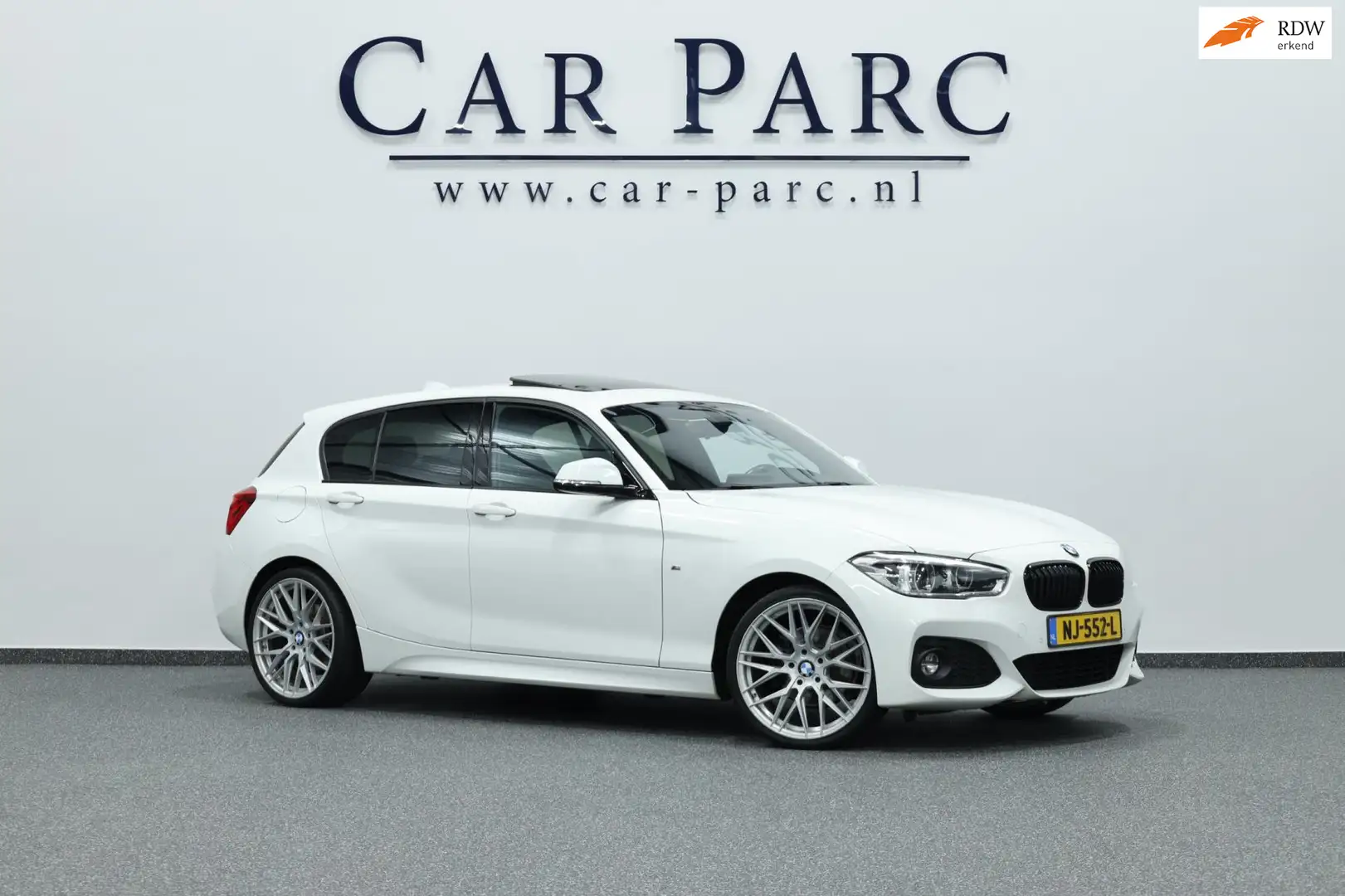 BMW 120 1-serie 120i M-Sport LED/M-PAKKET/SCHUIFDAK/LEER+S Blanc - 1