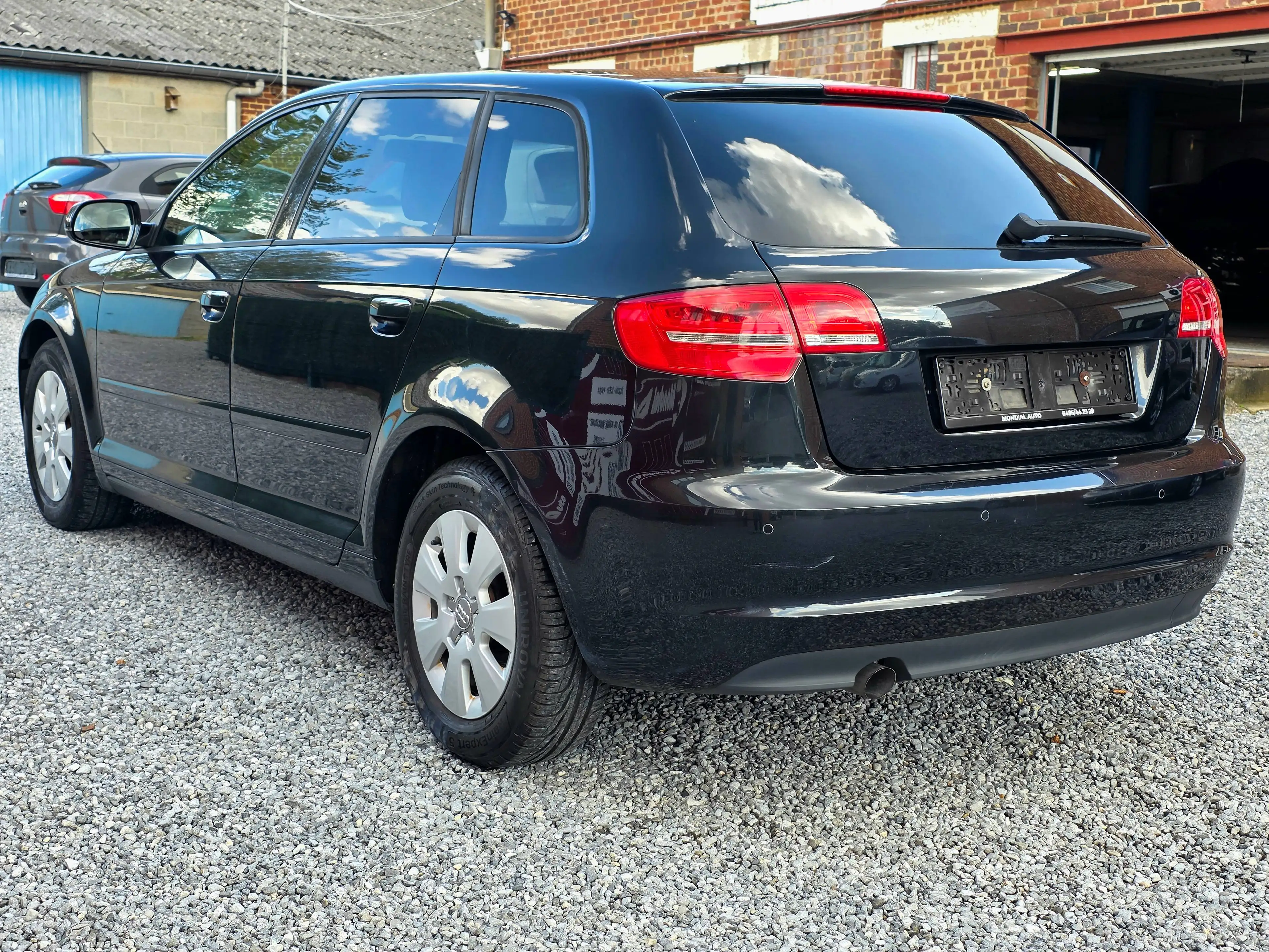 Audi A3 A3 Sportback 1.6 TDi e Attraction Start/Stop DPF — photo 4