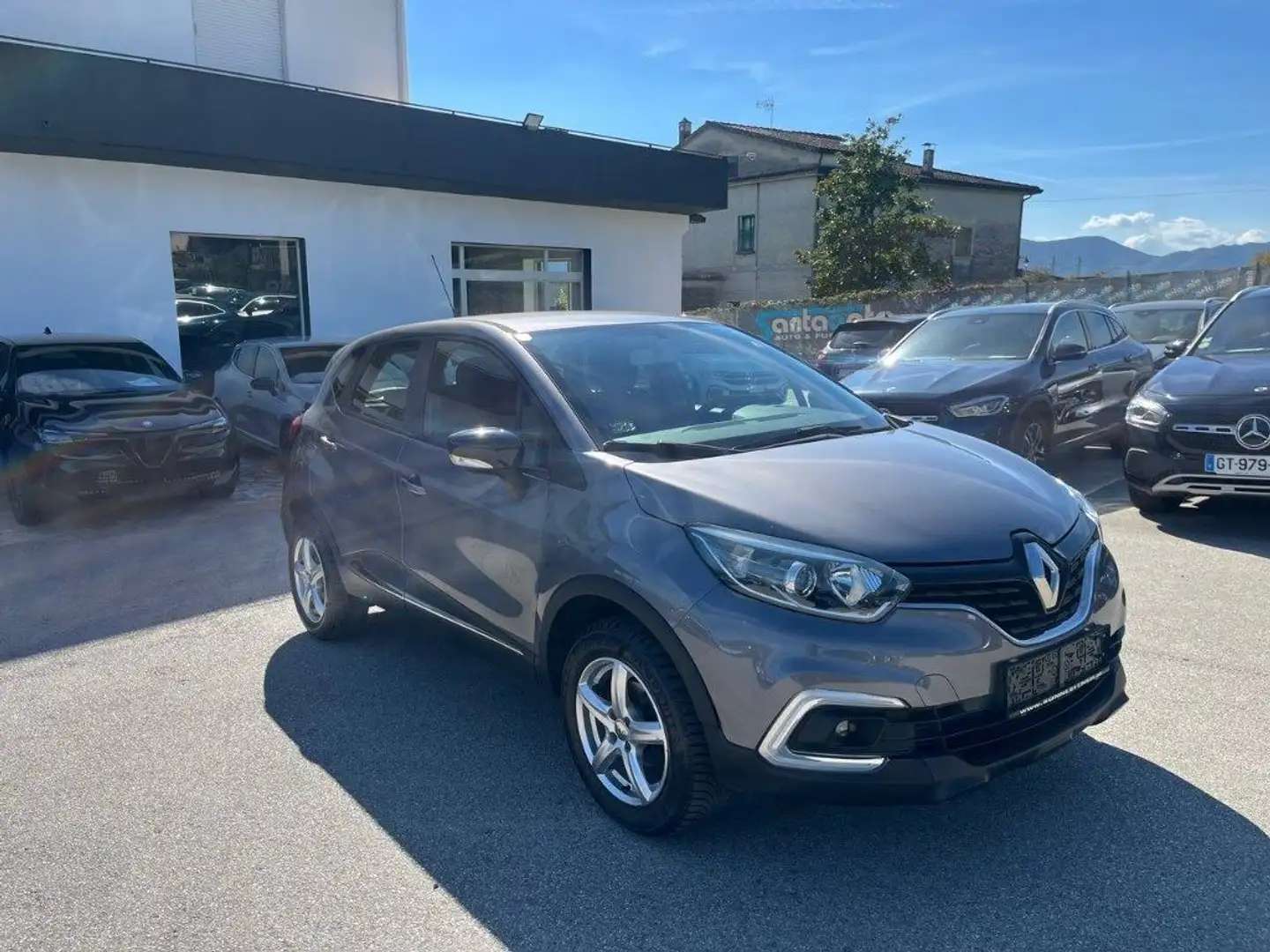 Renault Captur TCe 12V 90 CV Start&Stop Energy Intens Grigio - 2