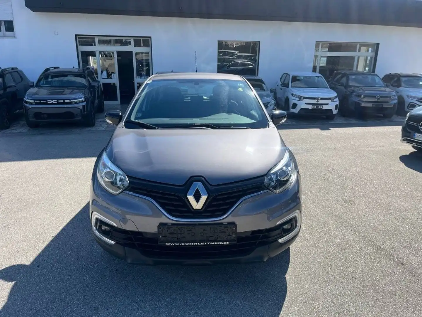 Renault Captur TCe 12V 90 CV Start&Stop Energy Intens Grigio - 1