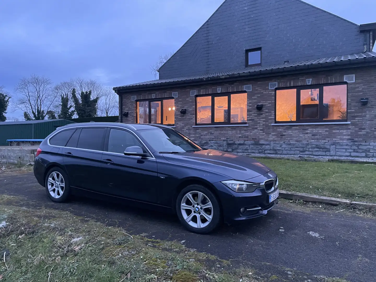 BMW 316 Touring d - 2