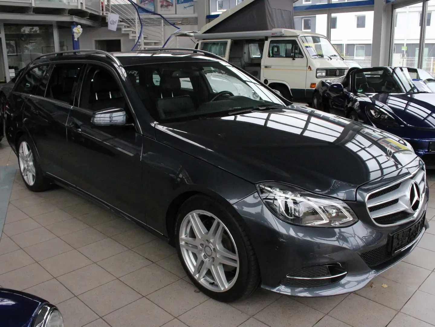 Mercedes-Benz E 250 E 250 CDI T-Mod. Avantgarde AHK , 2.Hand Grijs - 2