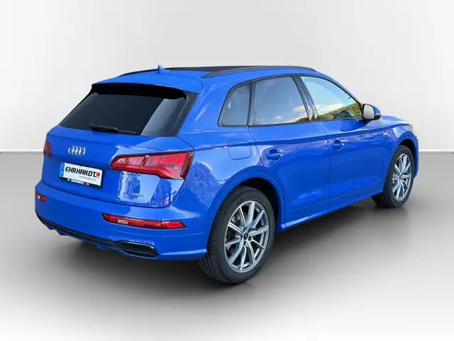 Audi Q5 view 6