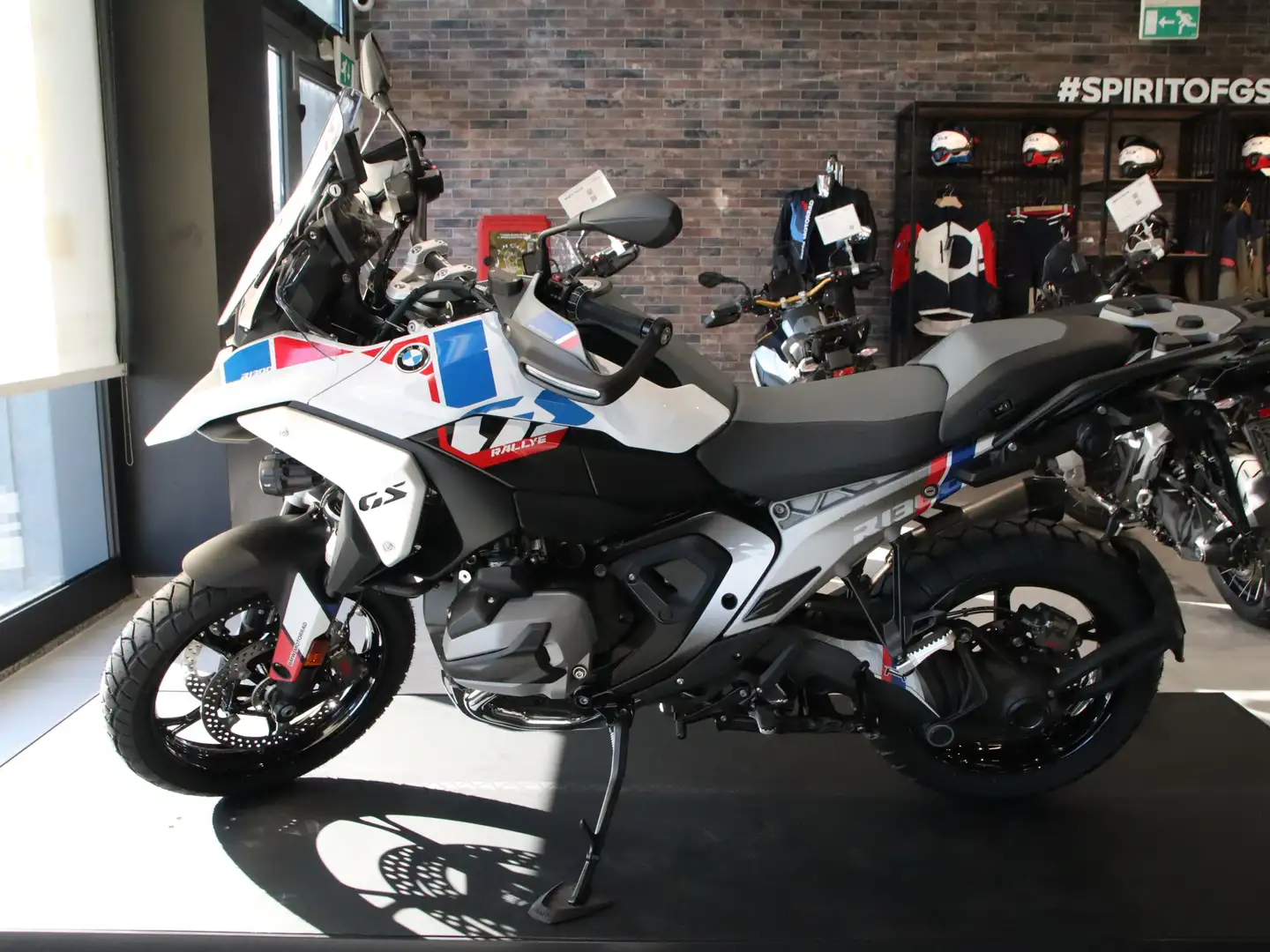 BMW R 1300 GS Bianco - 2