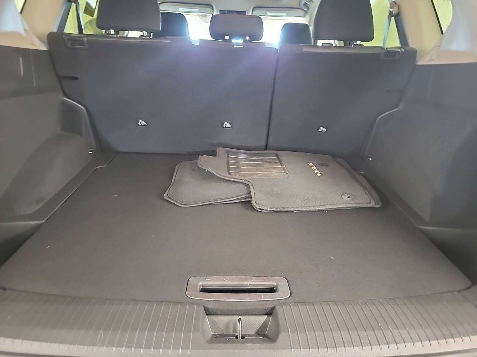 2026 Nissan Rogue SV MOONROOF|AWD|HTD SEATS/WHEEL|PWR SEAT/LIFTGATE — photo 5