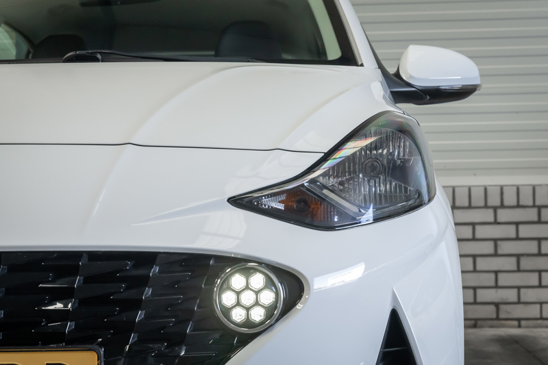Hyundai i10 1.0 Comfort Smart / Eerste eigenaar / CarPlay / — photo 3