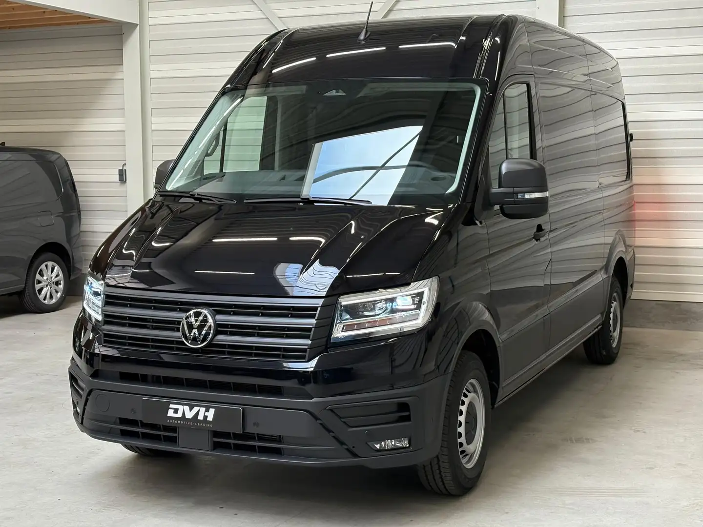 Volkswagen Crafter GP 30 2.0 TDI L3H3 Highline Negro - 2