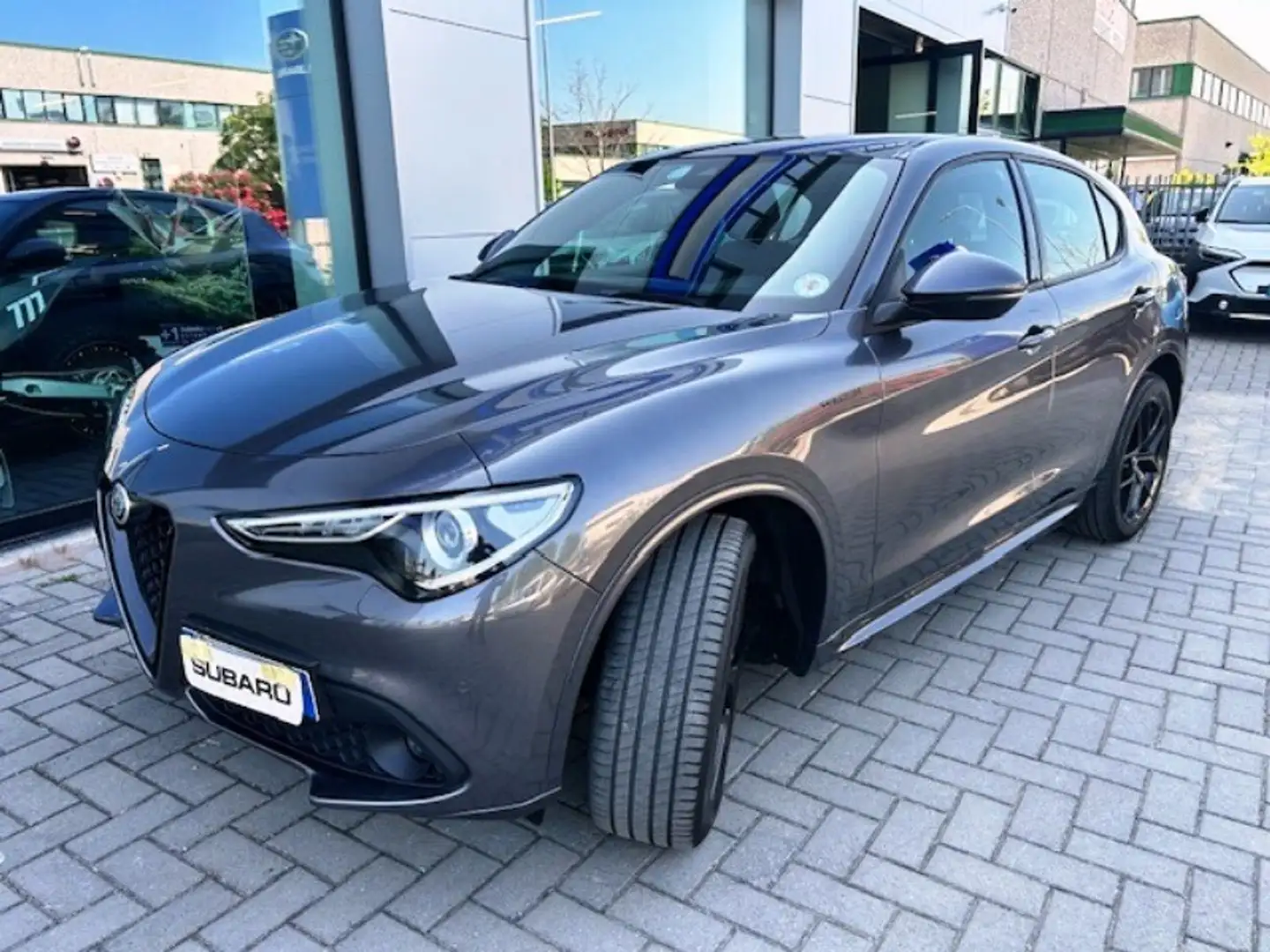 Alfa Romeo Stelvio 2.2 Turbodiesel 210 CV AT8 Q4 Veloce Gris - 1