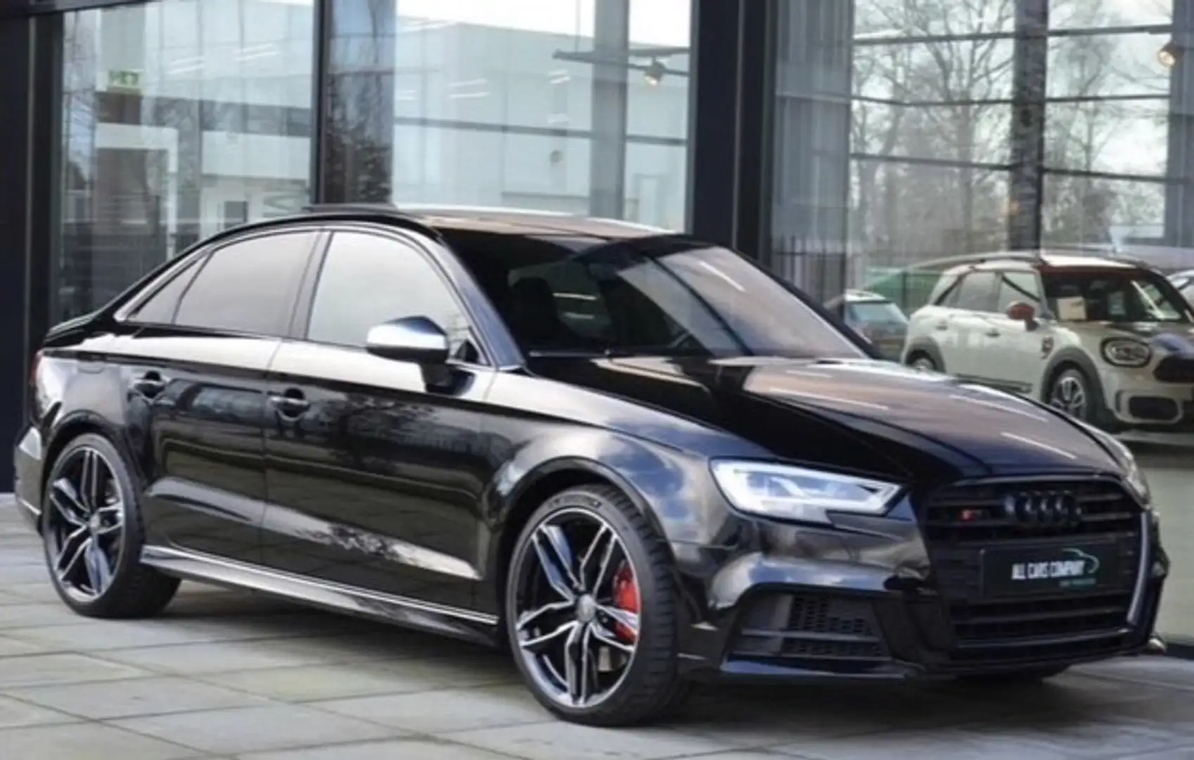 Audi S3 Audi S3 Limousine | 367pk | Uitmuntende conditie Zwart - 1