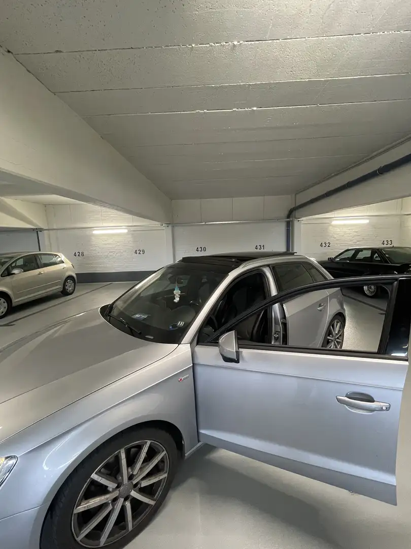 Audi A3 1.8 TFSI Sportback S line Sportpaket - 1