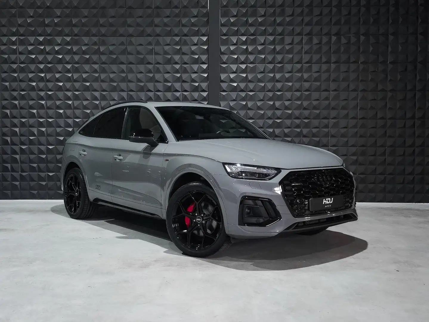 Audi Q5 Sportback 50 TFSI e S edition | Pano | 21" | Trekh Grijs - 1