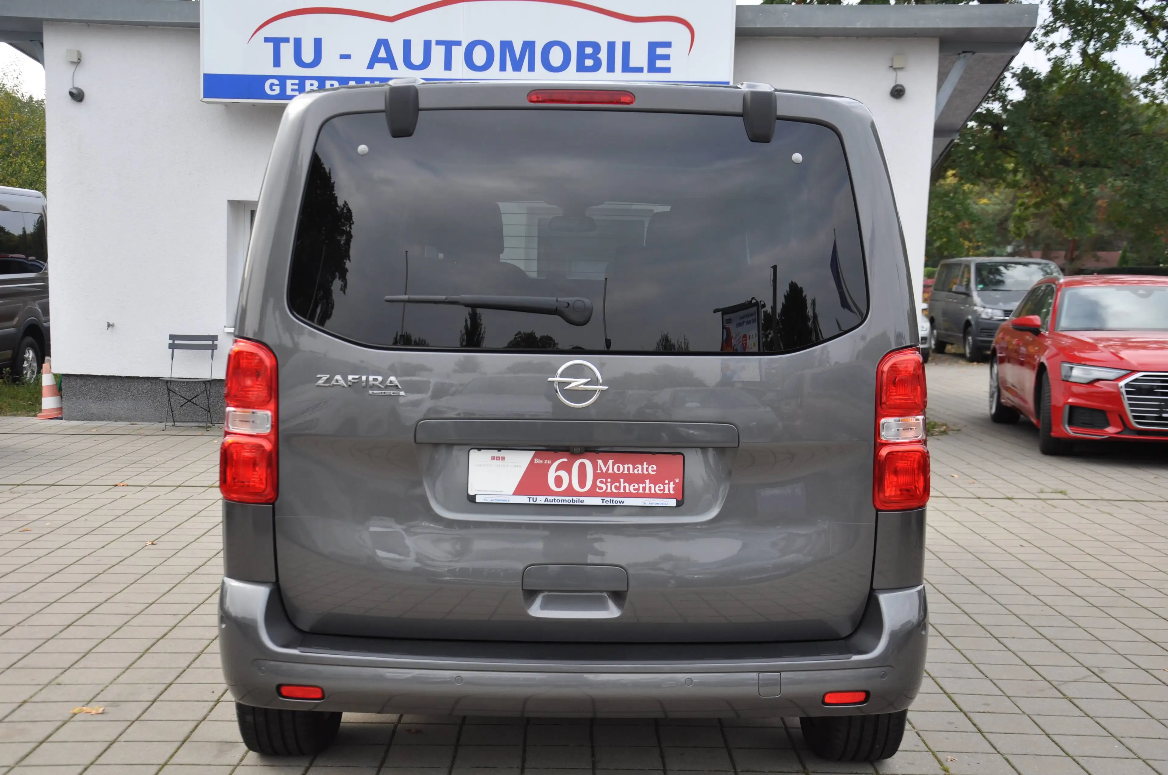 Opel Zafira Life Zafira Life Tourer M Aut. PANO-STANDHZ-HUD-TISCH-XENON-LEDER-ACC-230V-SCHIEBETÜR EL.-MASSAGE-RKAMERA — photo 9