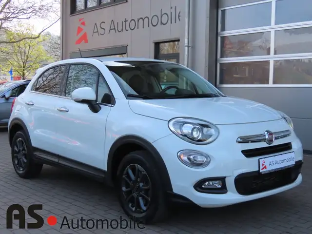 Fiat 500X 1.4 Lounge 1.Hand*Bi-Xenon*Navi*SHZ*PDC
