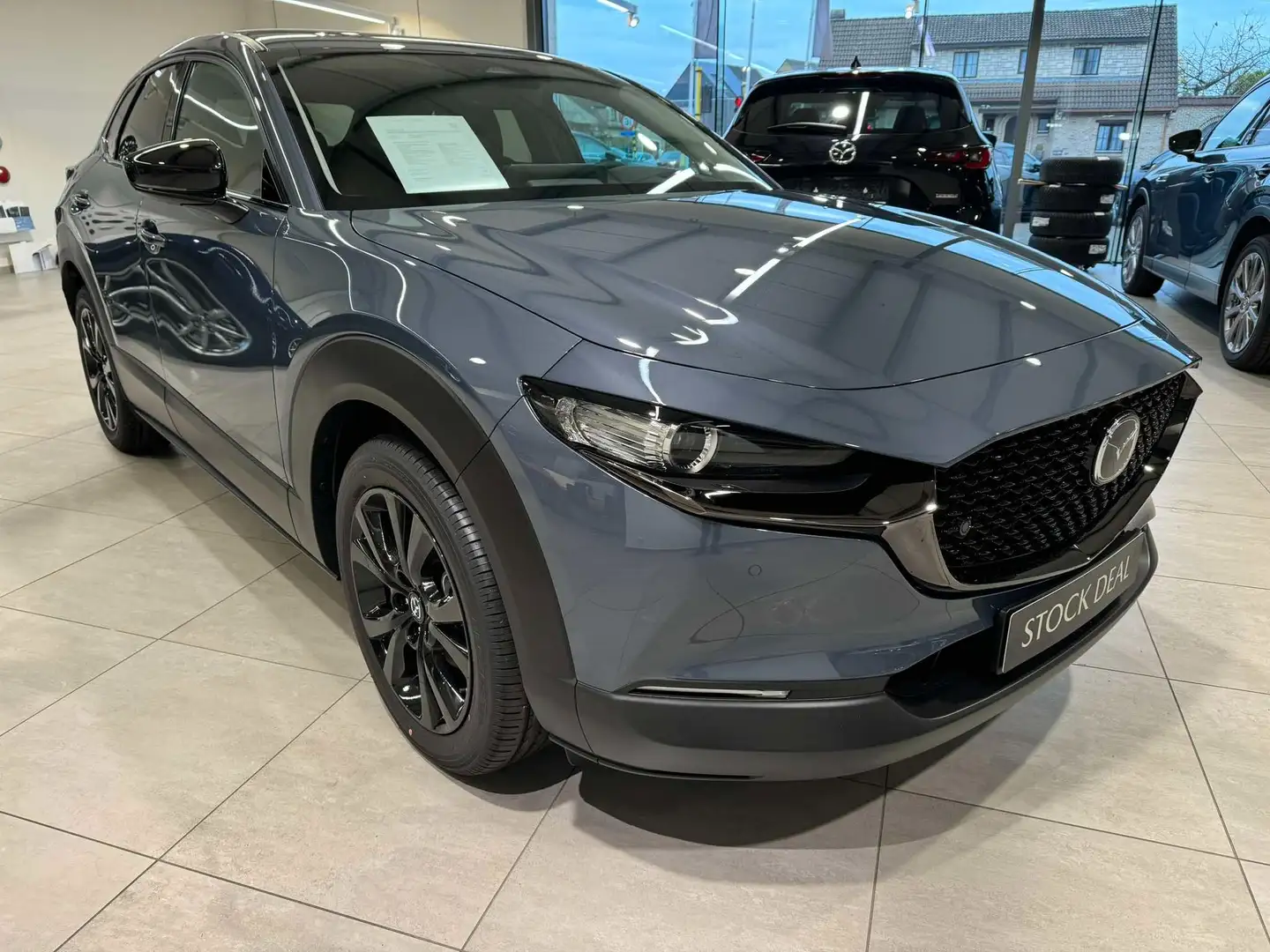 Mazda CX-30 2.0i SKYACTIV-X MHE Nagisa Gris - 1