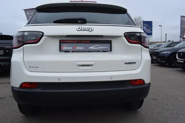 Jeep Compass view 13