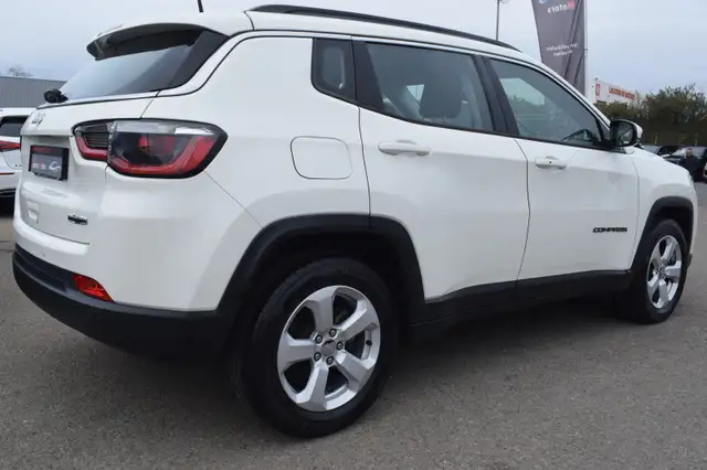 Jeep Compass view 5