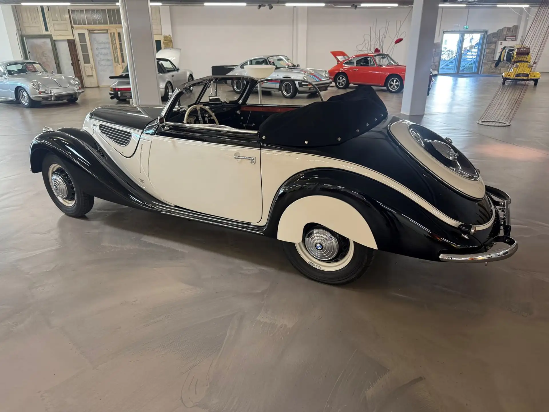 BMW 327 Roadster – Gutachten Note 1 1938 화이트 사진 3