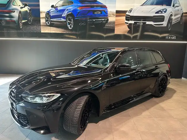 BMW M3 view 3