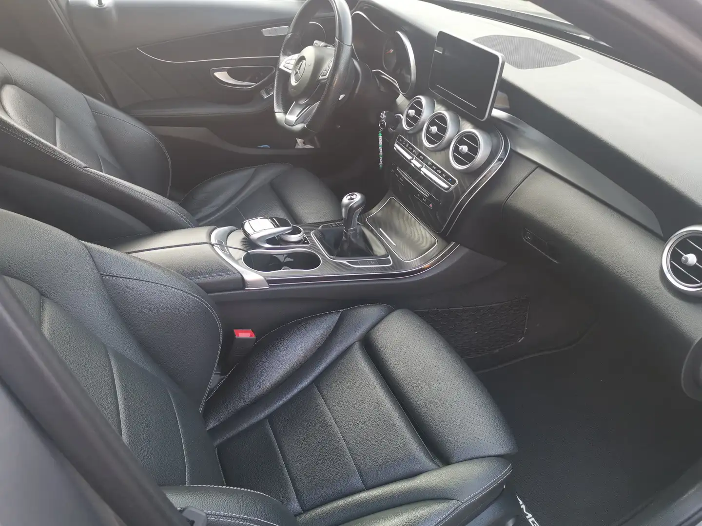 Mercedes-Benz C 200 C 200 d T AMG Line AMG Line Grau - 2