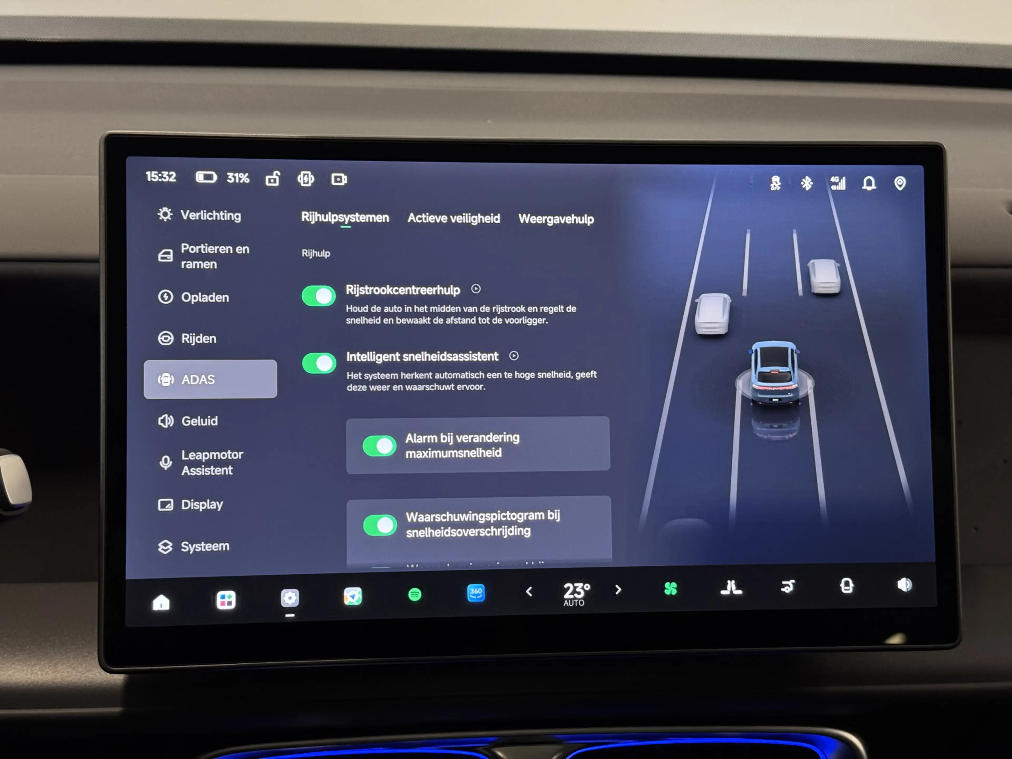 Leapmotor B10 Design ProMax 67.1 kWh Grote accupakket met actier — photo 10