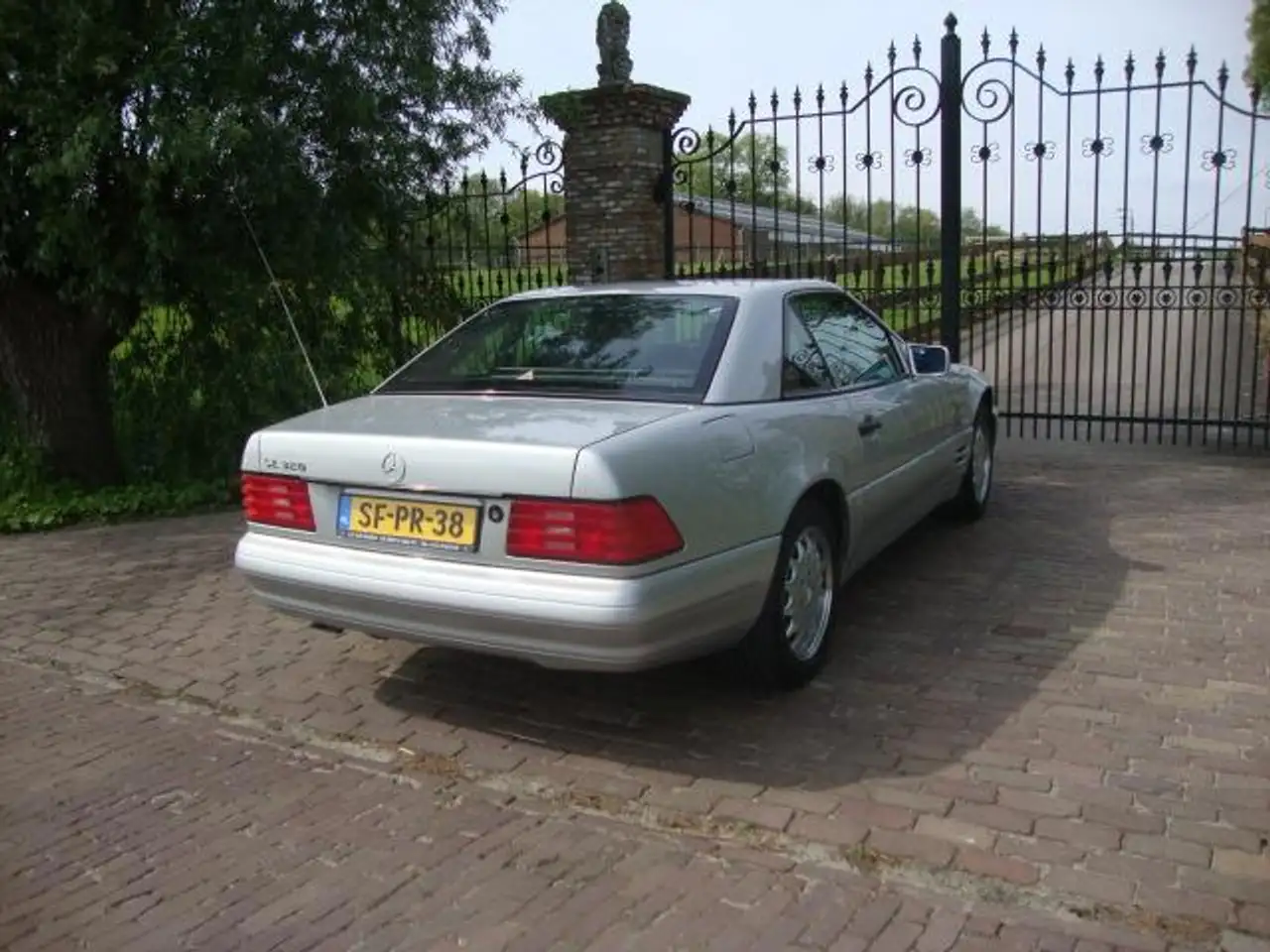 Mercedes-Benz SL 320 Cabrio, foto 4