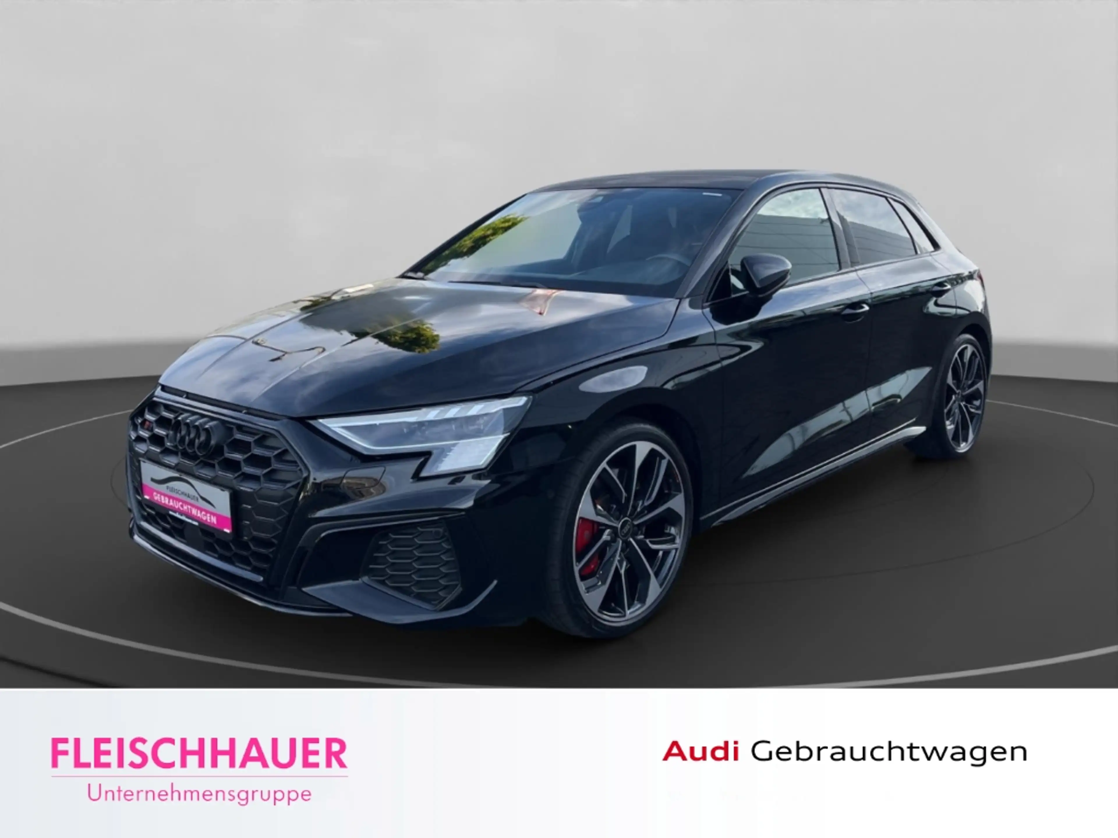 Audi S3 Sportback 2.0 TFSI quattro DSG+HUD+PANO+MATRIX