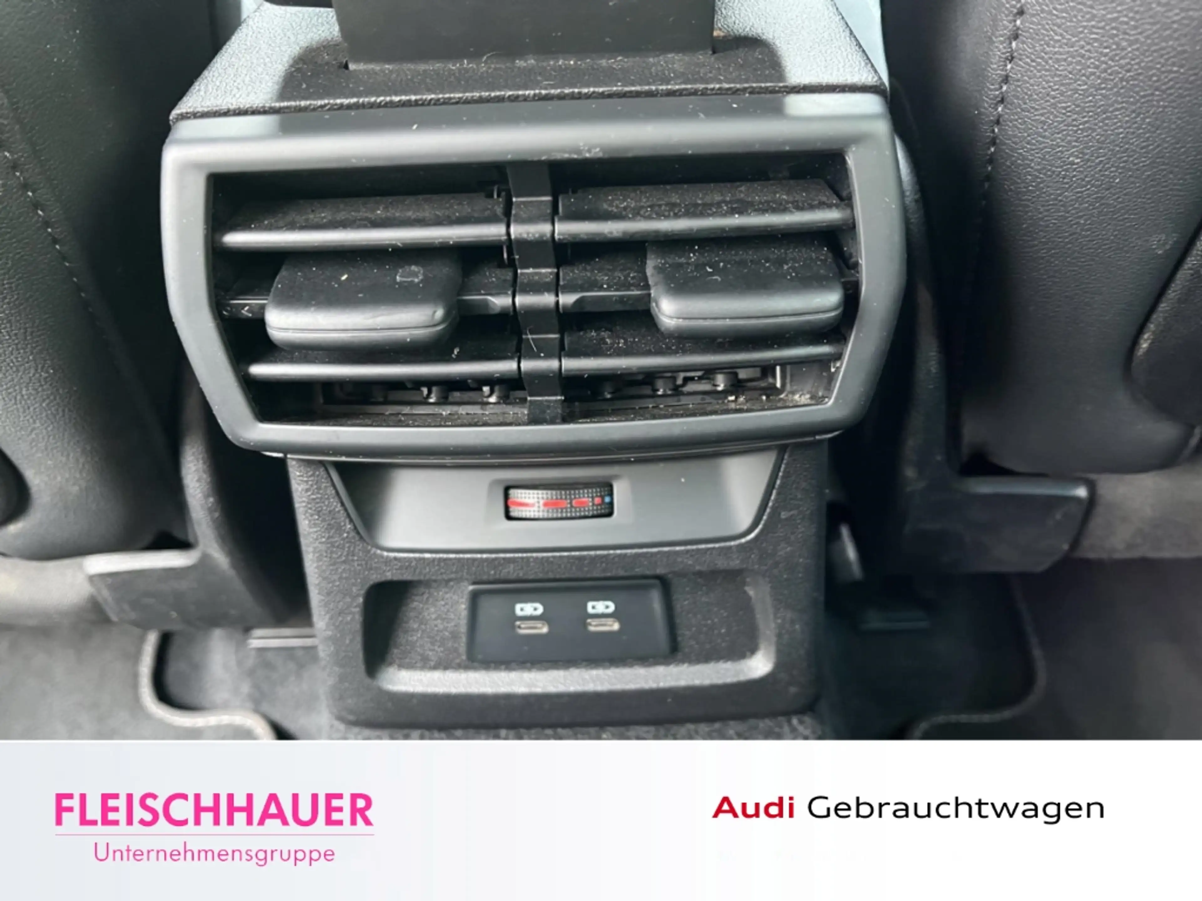 Audi S3 Sportback 2.0 TFSI quattro DSG+HUD+PANO+MATRIX — photo 14