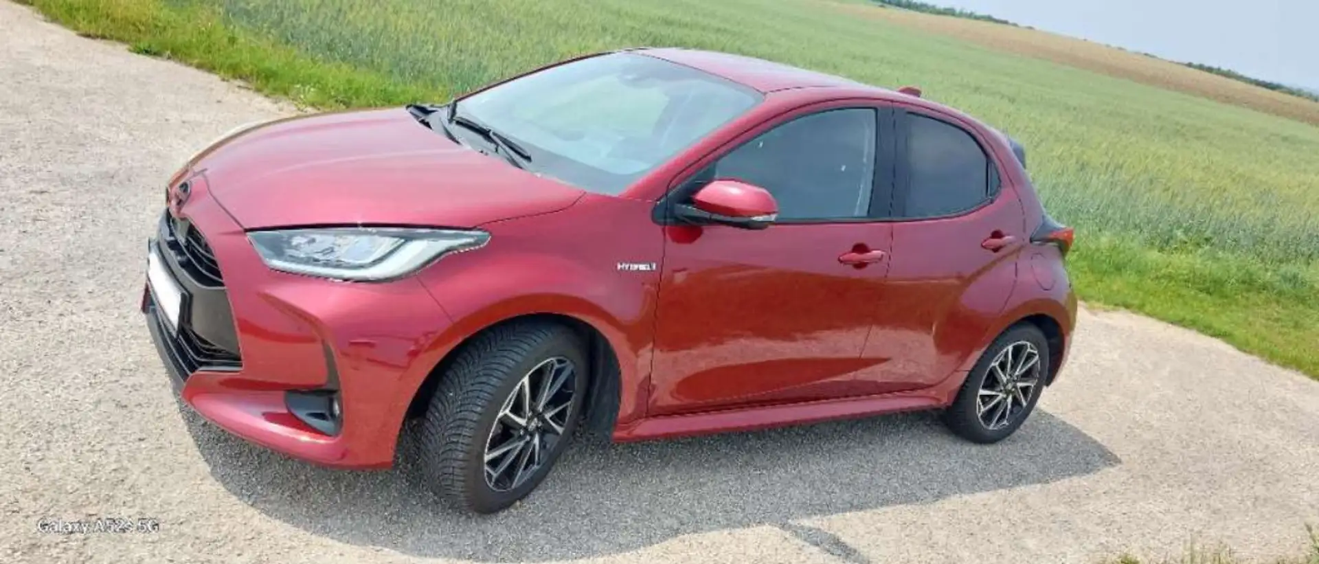 Toyota Yaris 1.5 VVT-i Hybrid Design 116PS - 2